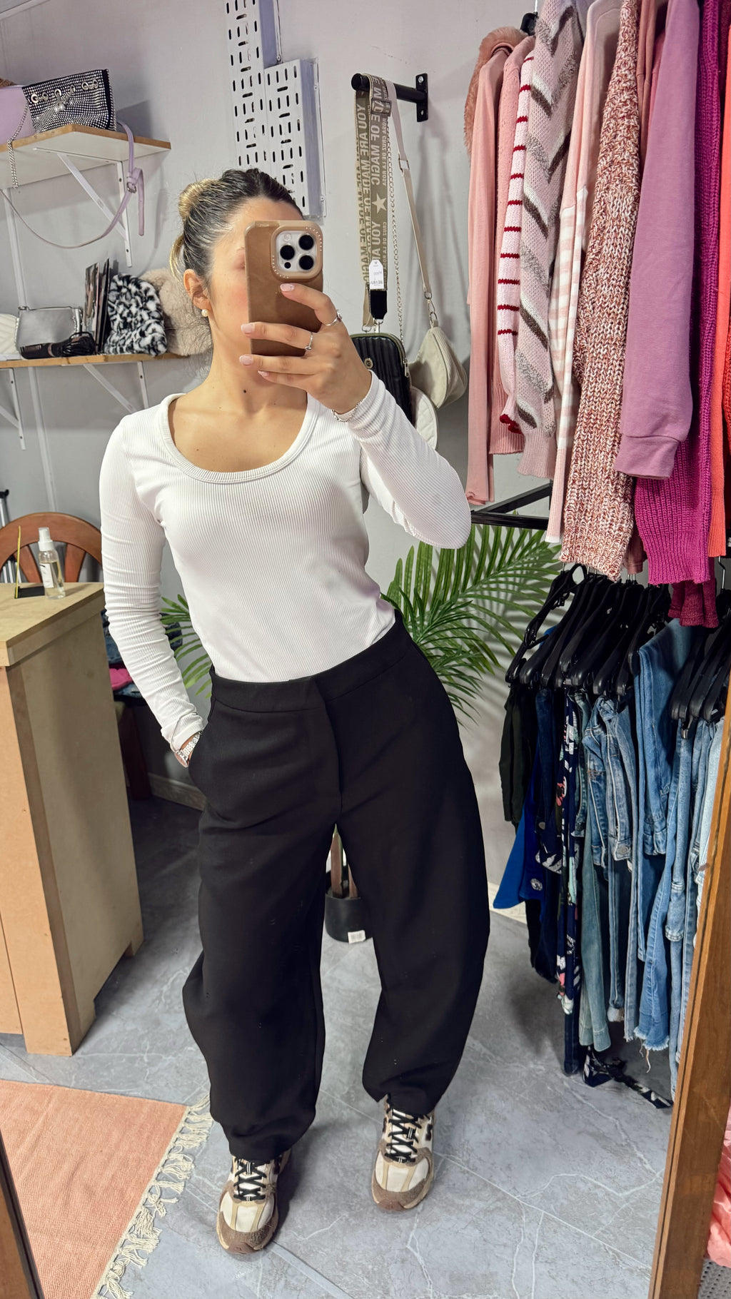 Pantalón negro ancho NUEVO