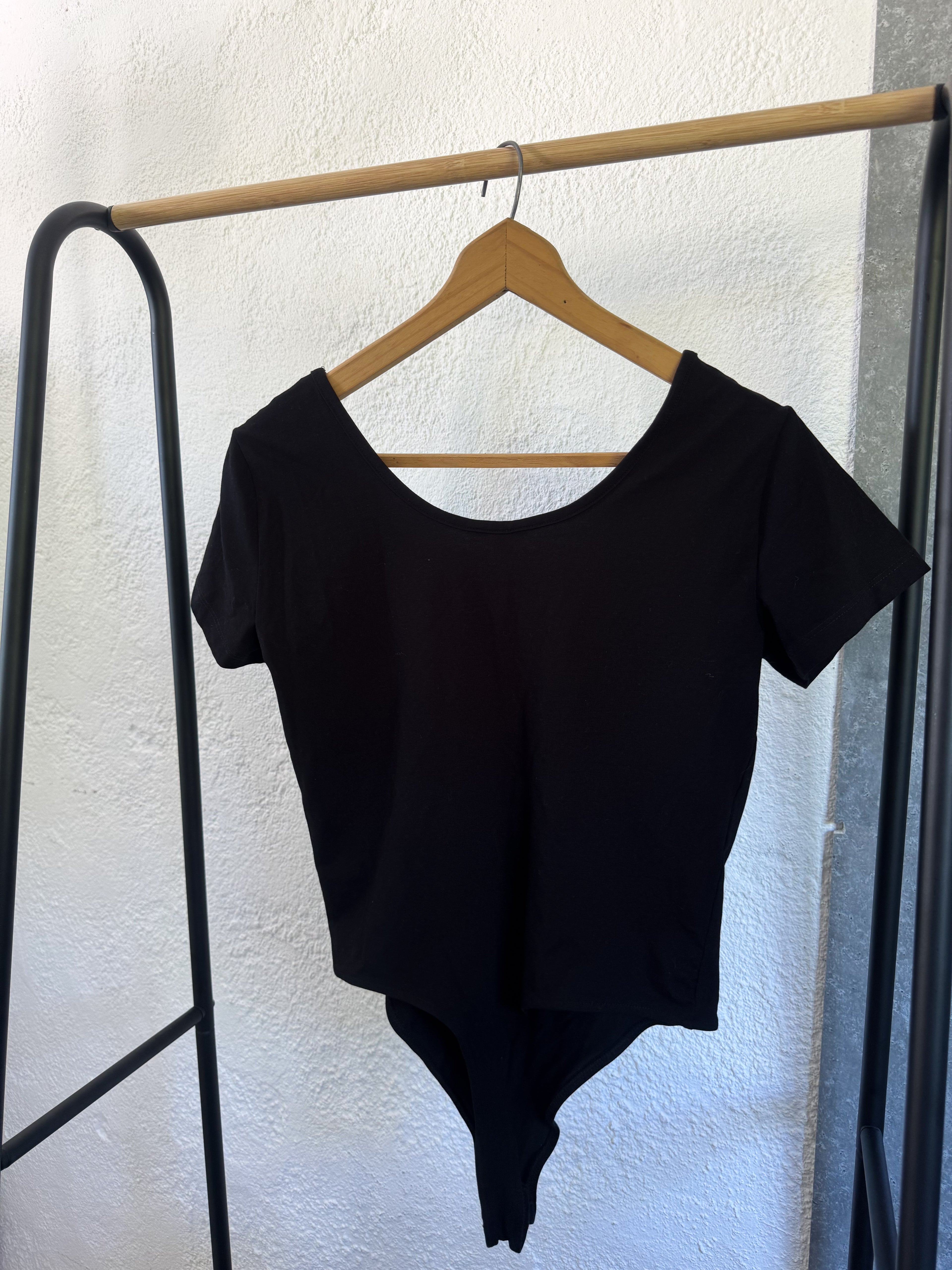 Body Guess original negro