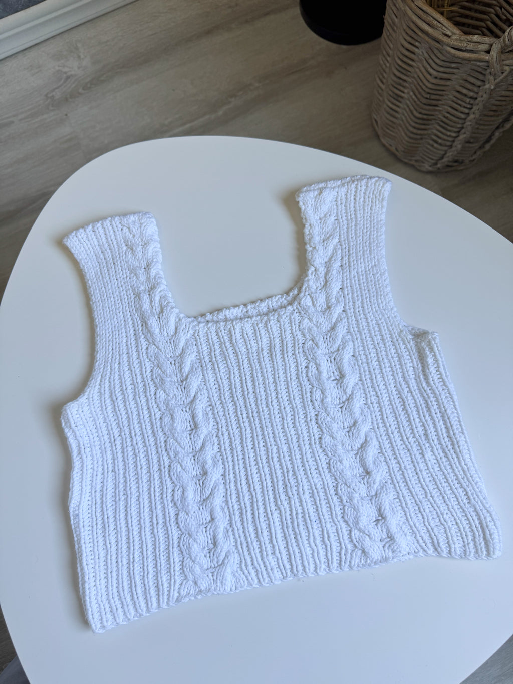 Top tejido color blanco