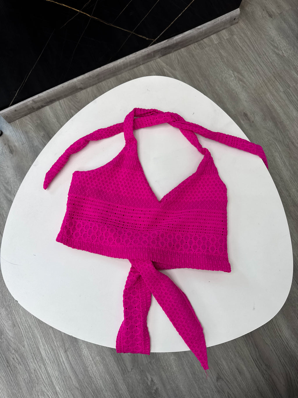 Top rosado con nudo