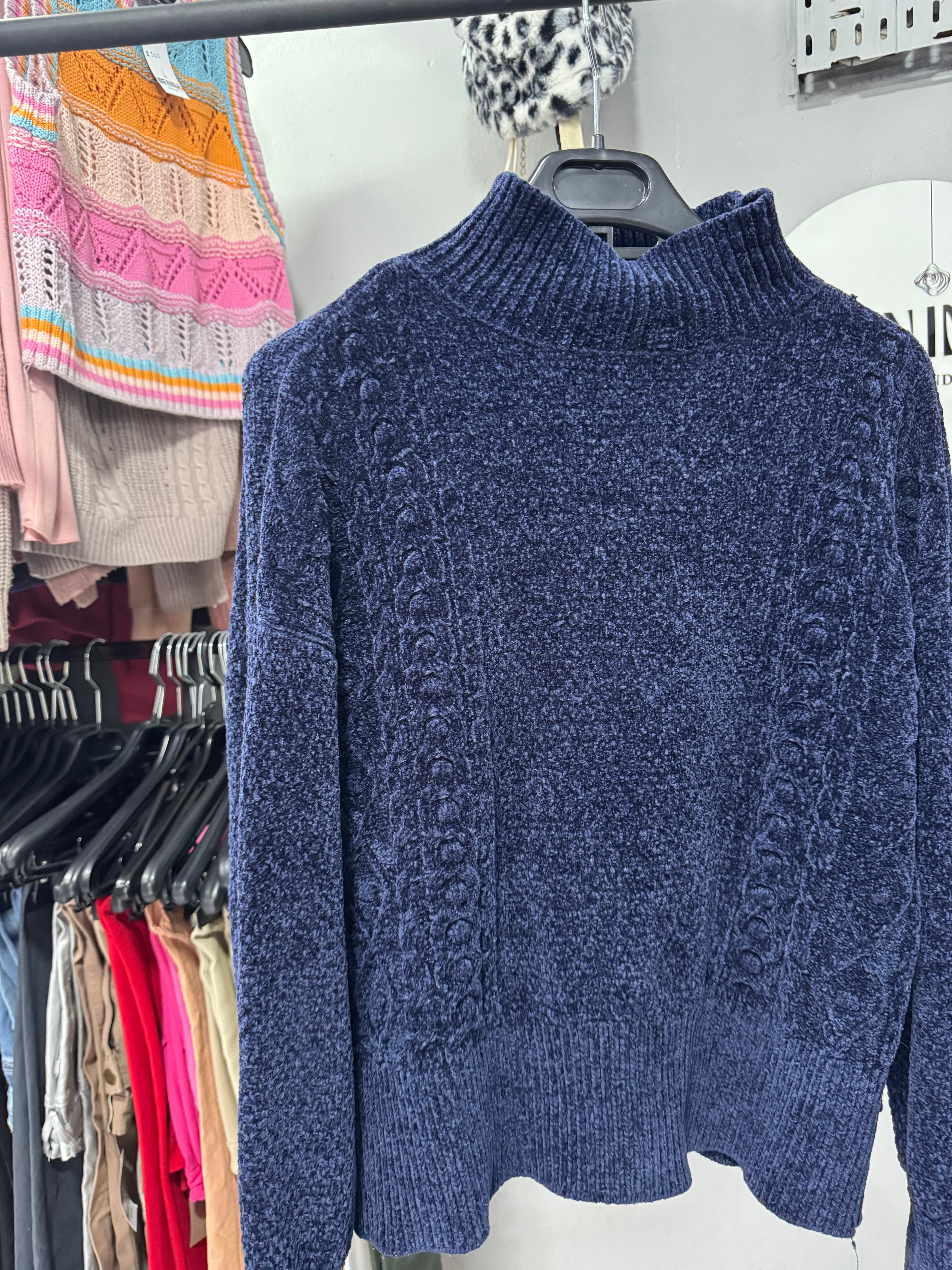 Polera azul chenille