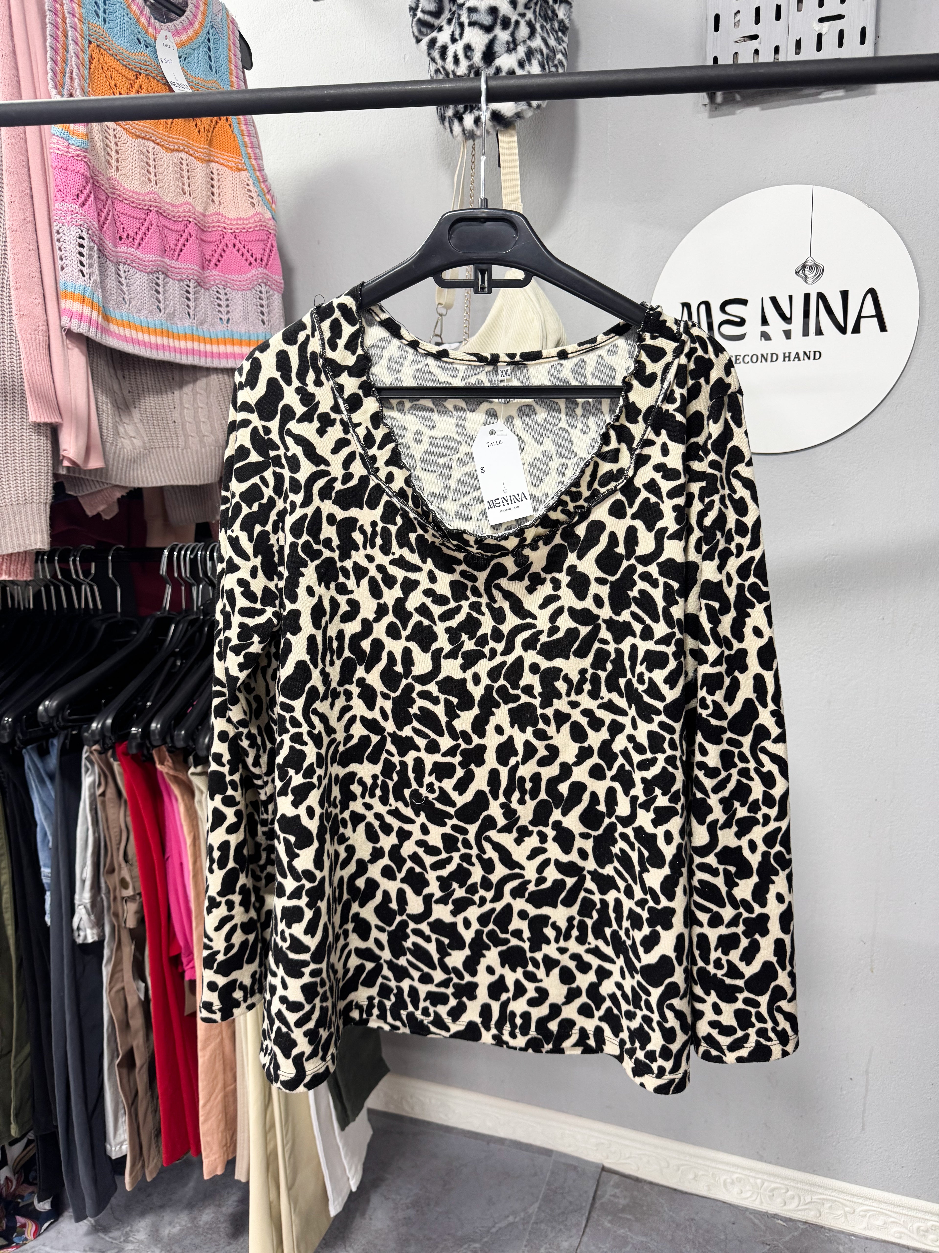 Remera manga larga animal print