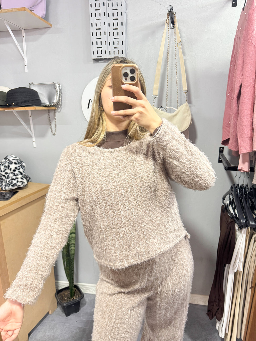 Conjunto buzo + pantalón color rosa viejo