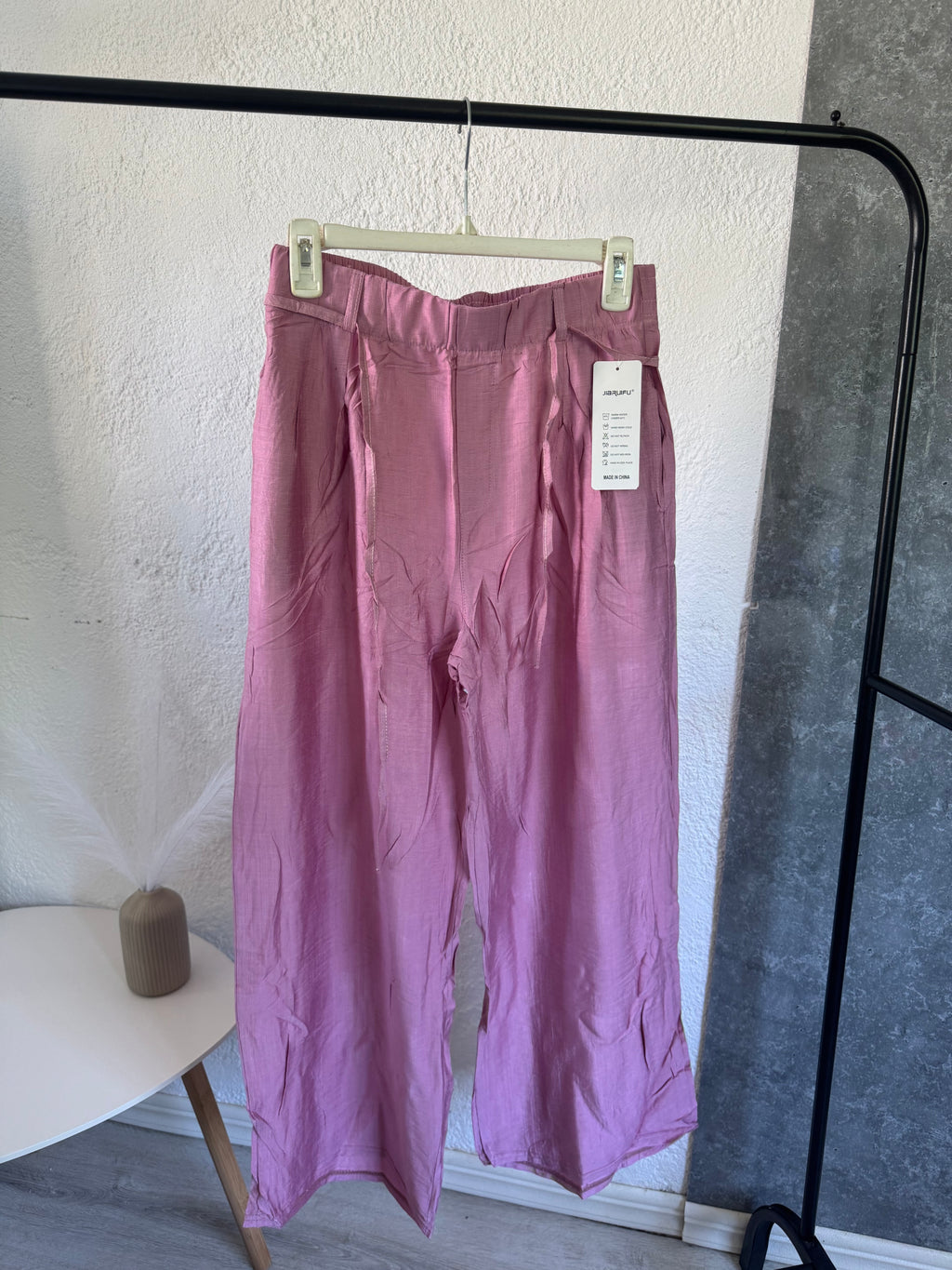 Pantalón NUEVO fresco color rosado