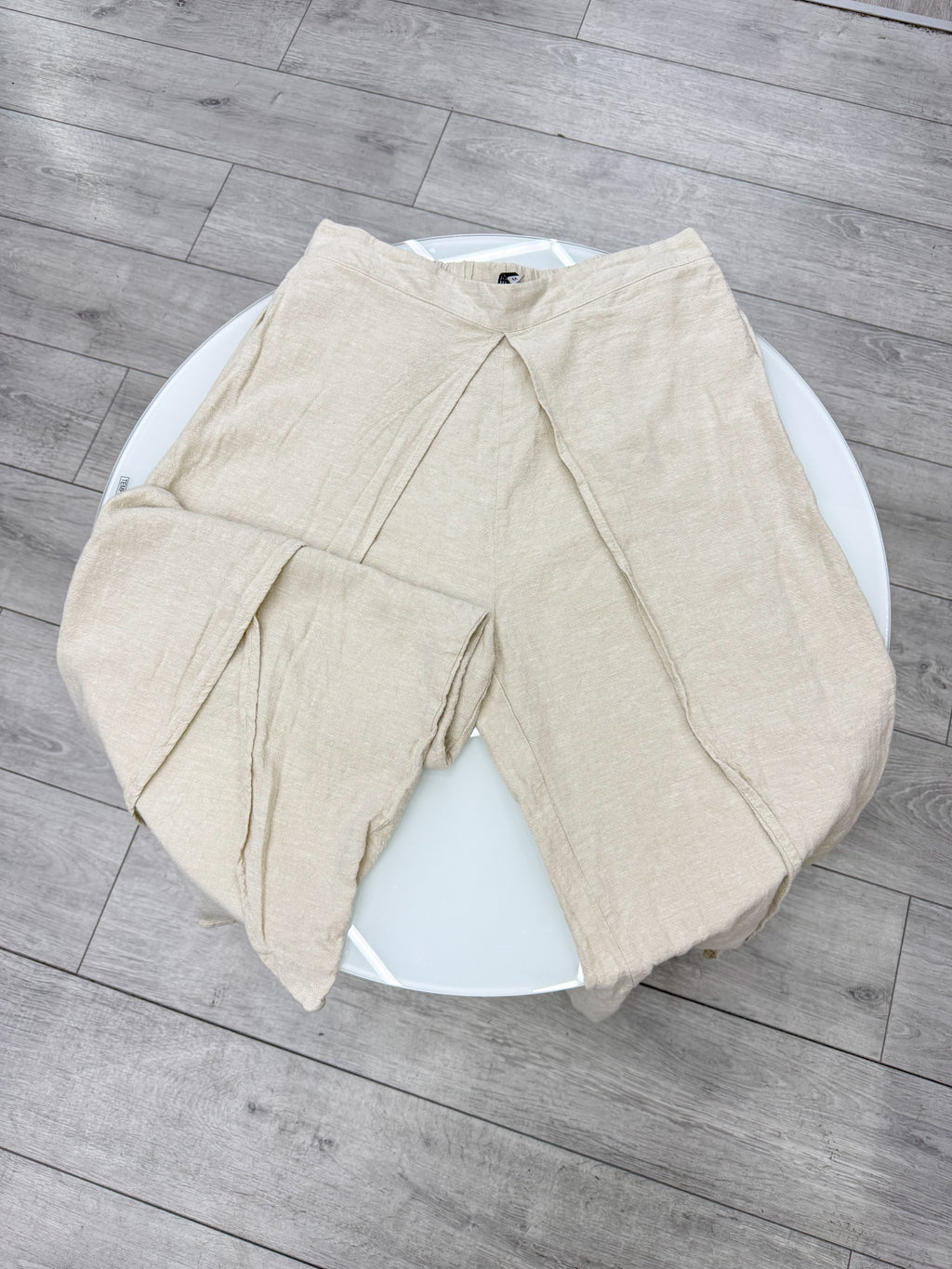 Pantalón beige de lino talle M