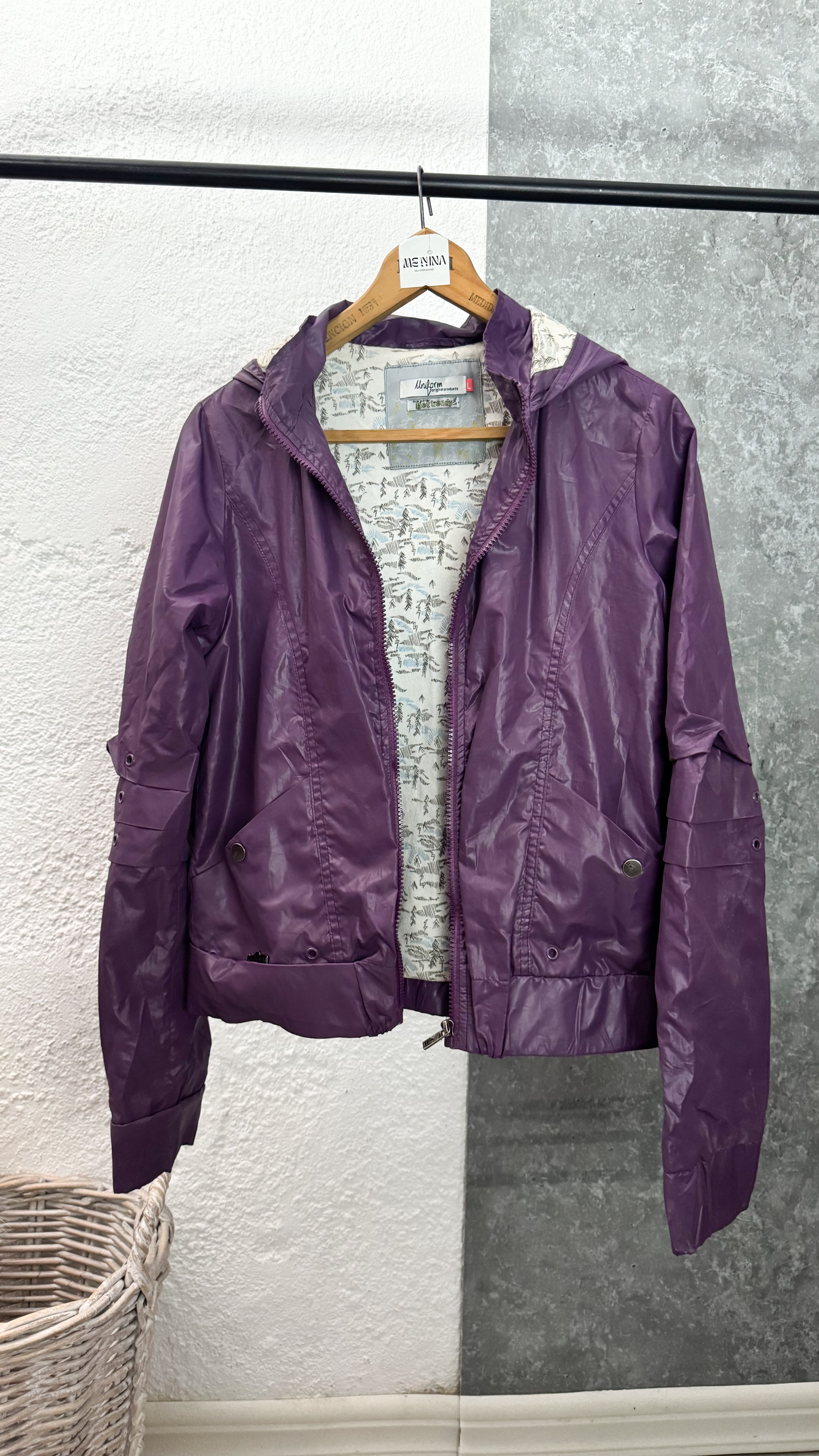 Campera violeta Uniform