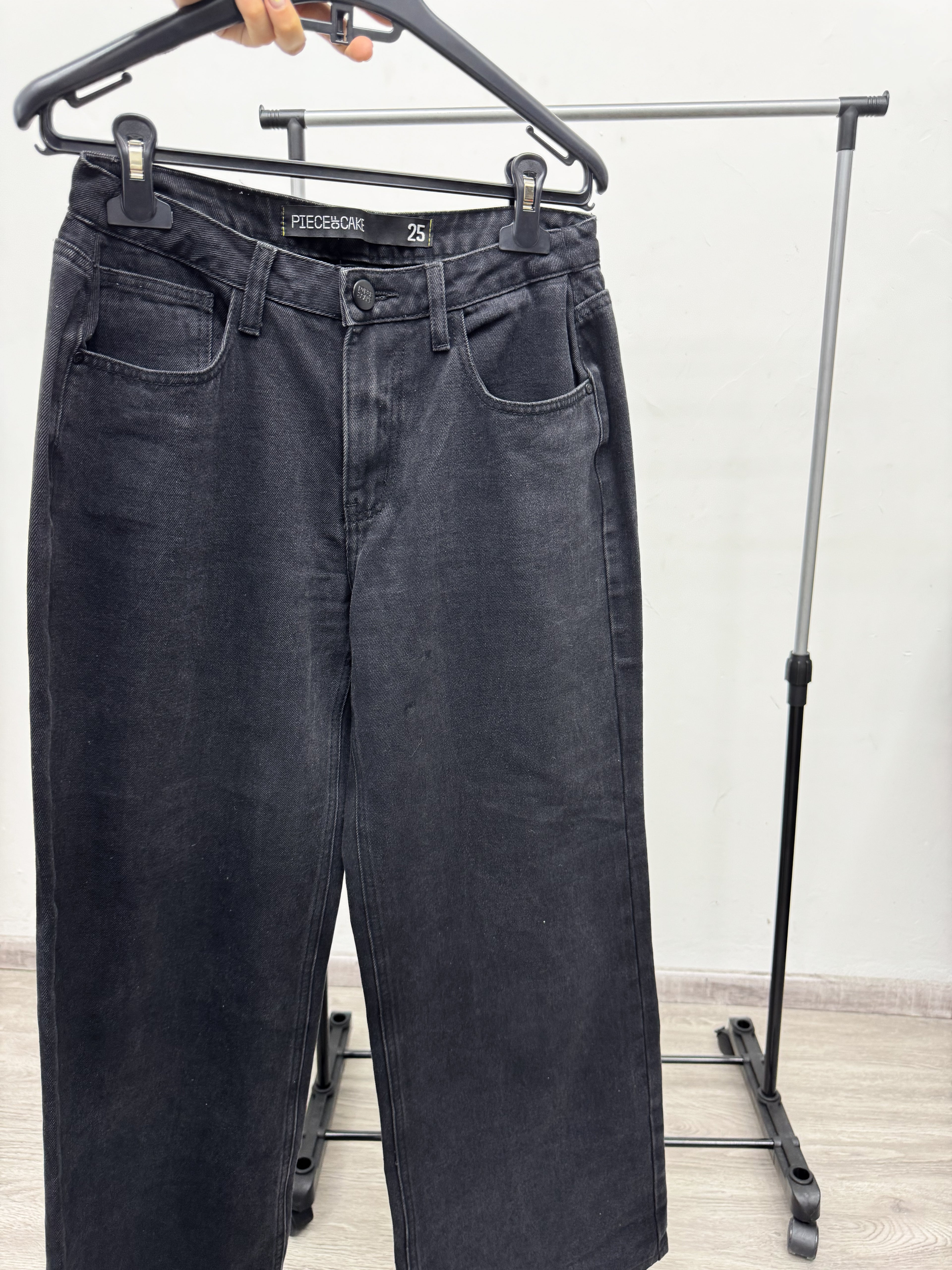 Jean negro Piece of Cake