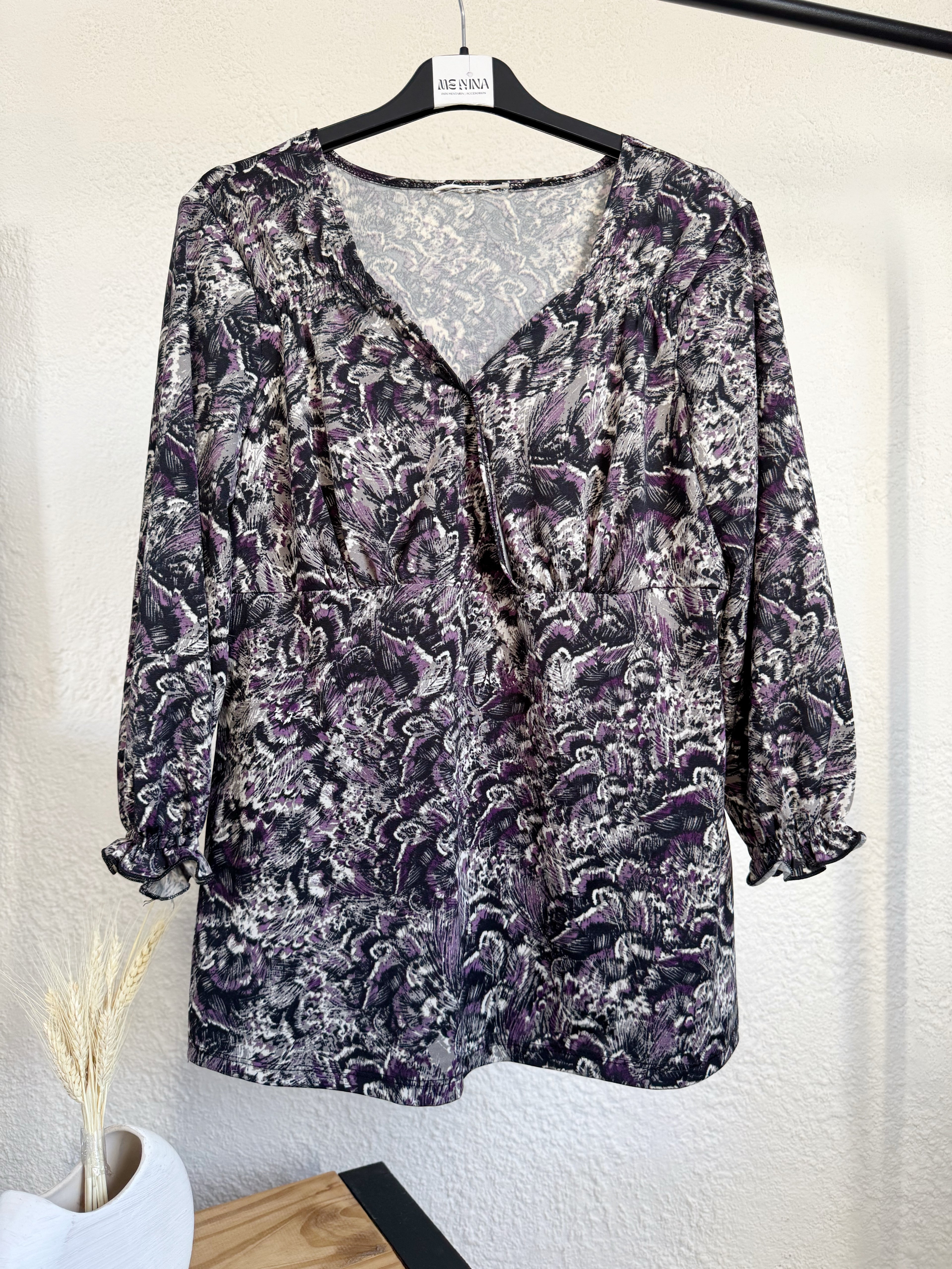 Blusa estampada talle M