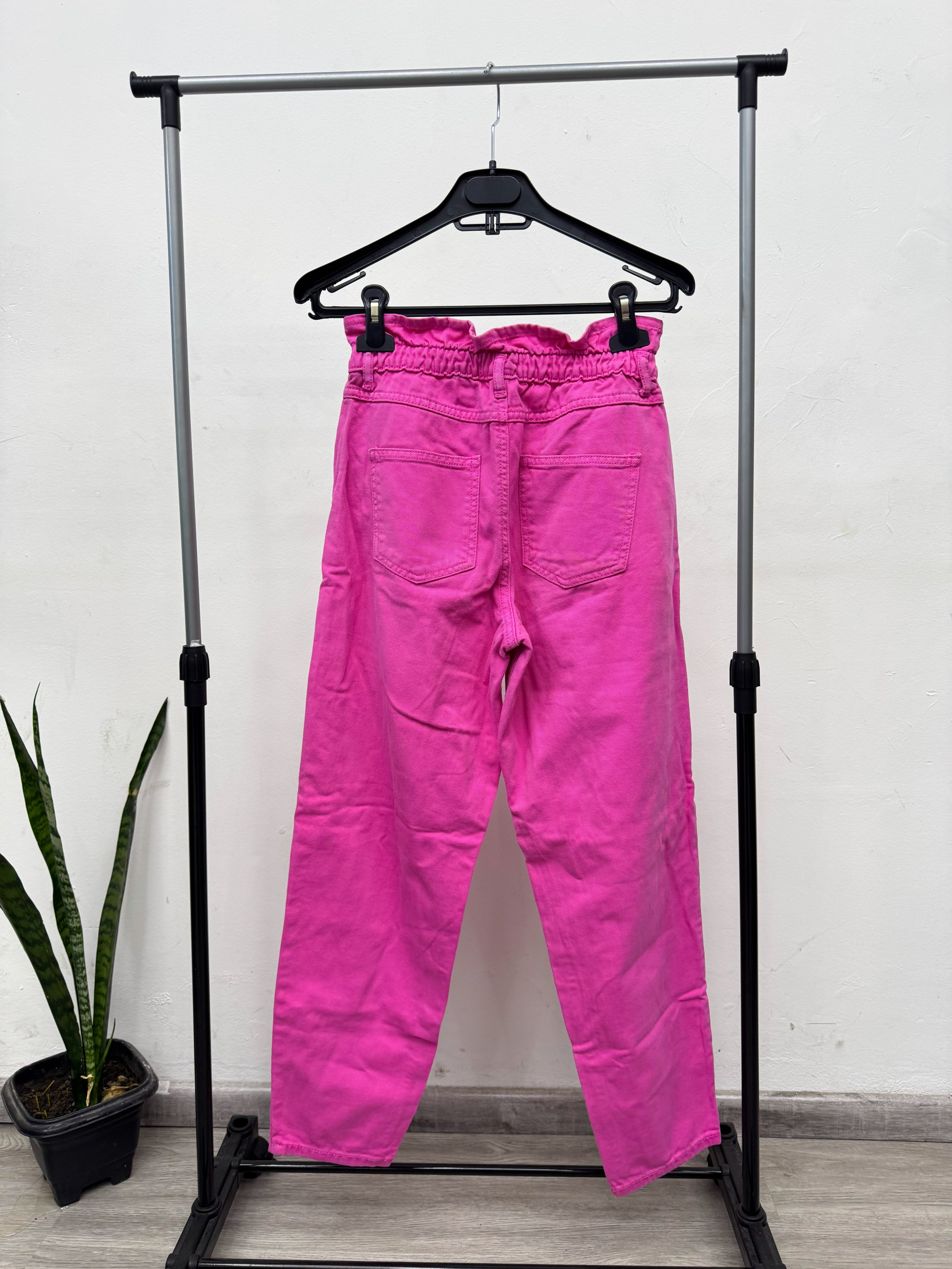 Pantalón rosado Only