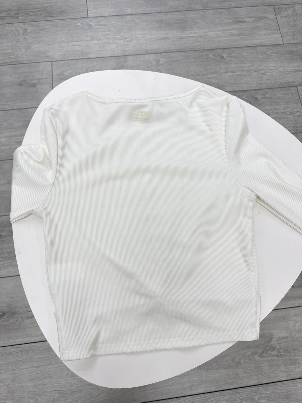 Remera blanca básica manga larga