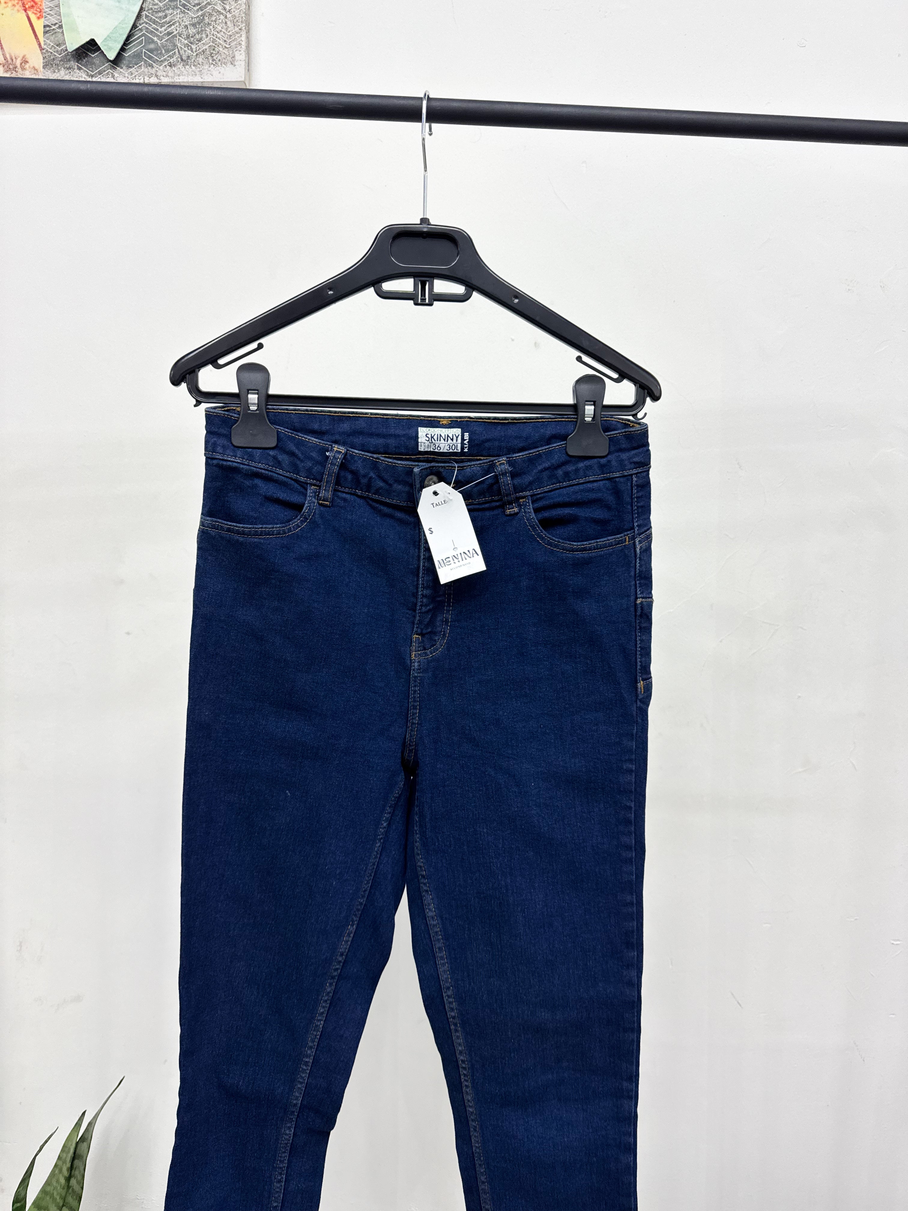 Jean Kiabi azul oscuro talle 36 alicrado