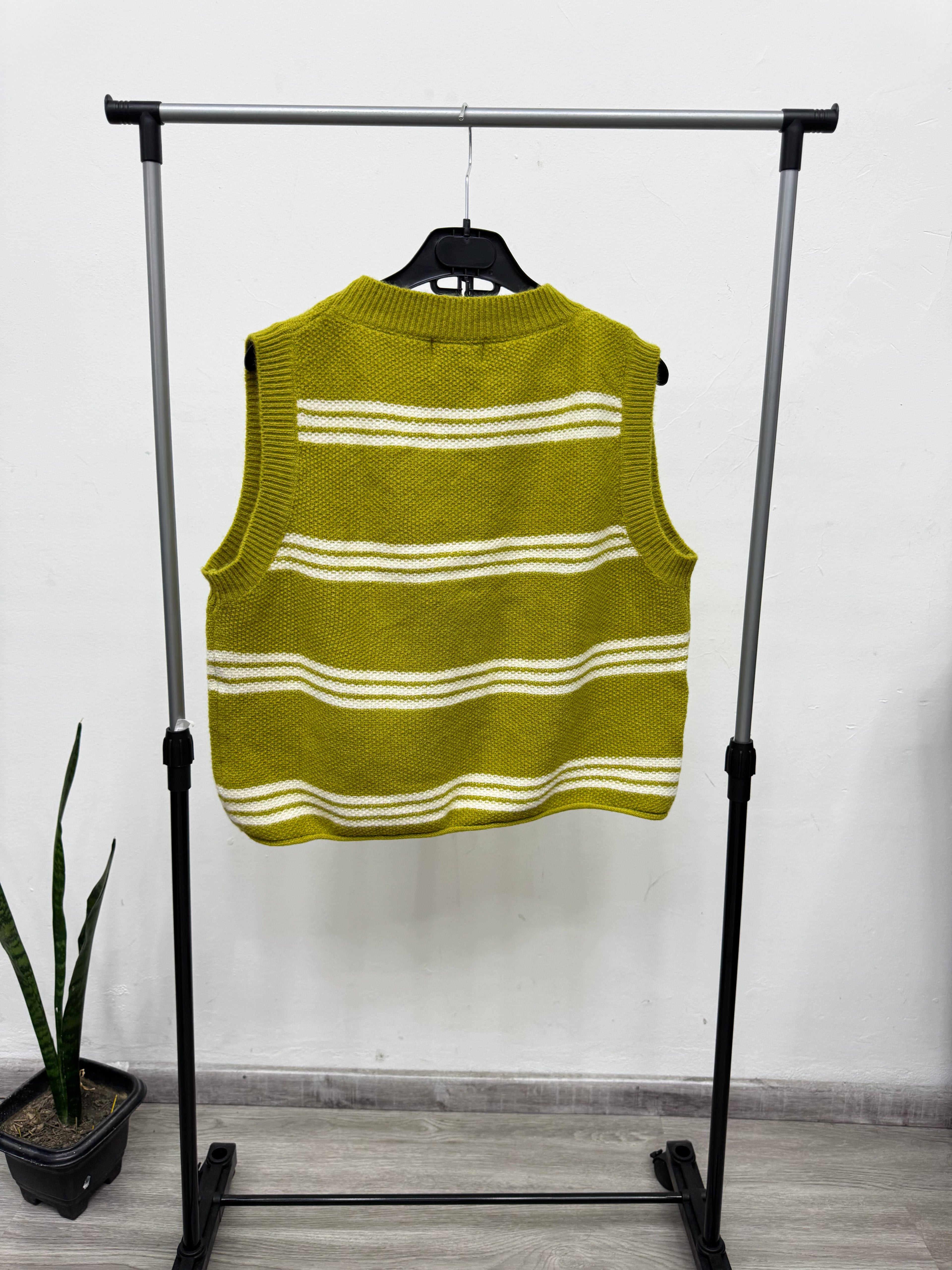 Chaleco verde y beige NUEVO con etiqueta