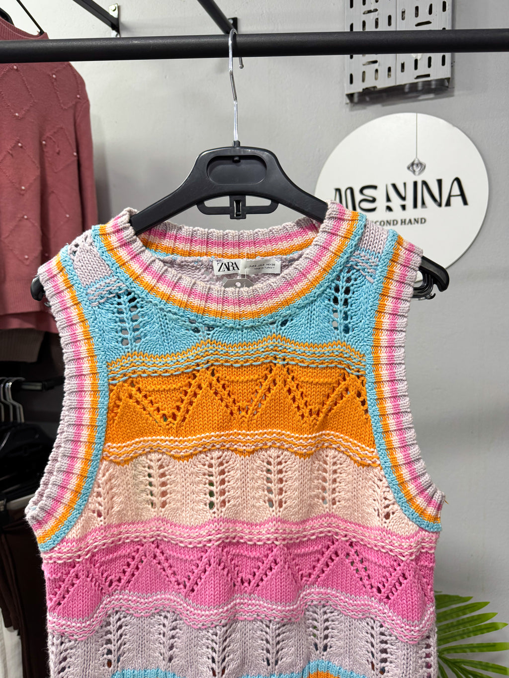 Chaleco de hilo ZARA de colores