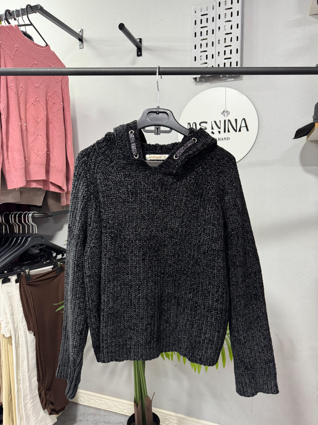 Canguro chenille negro