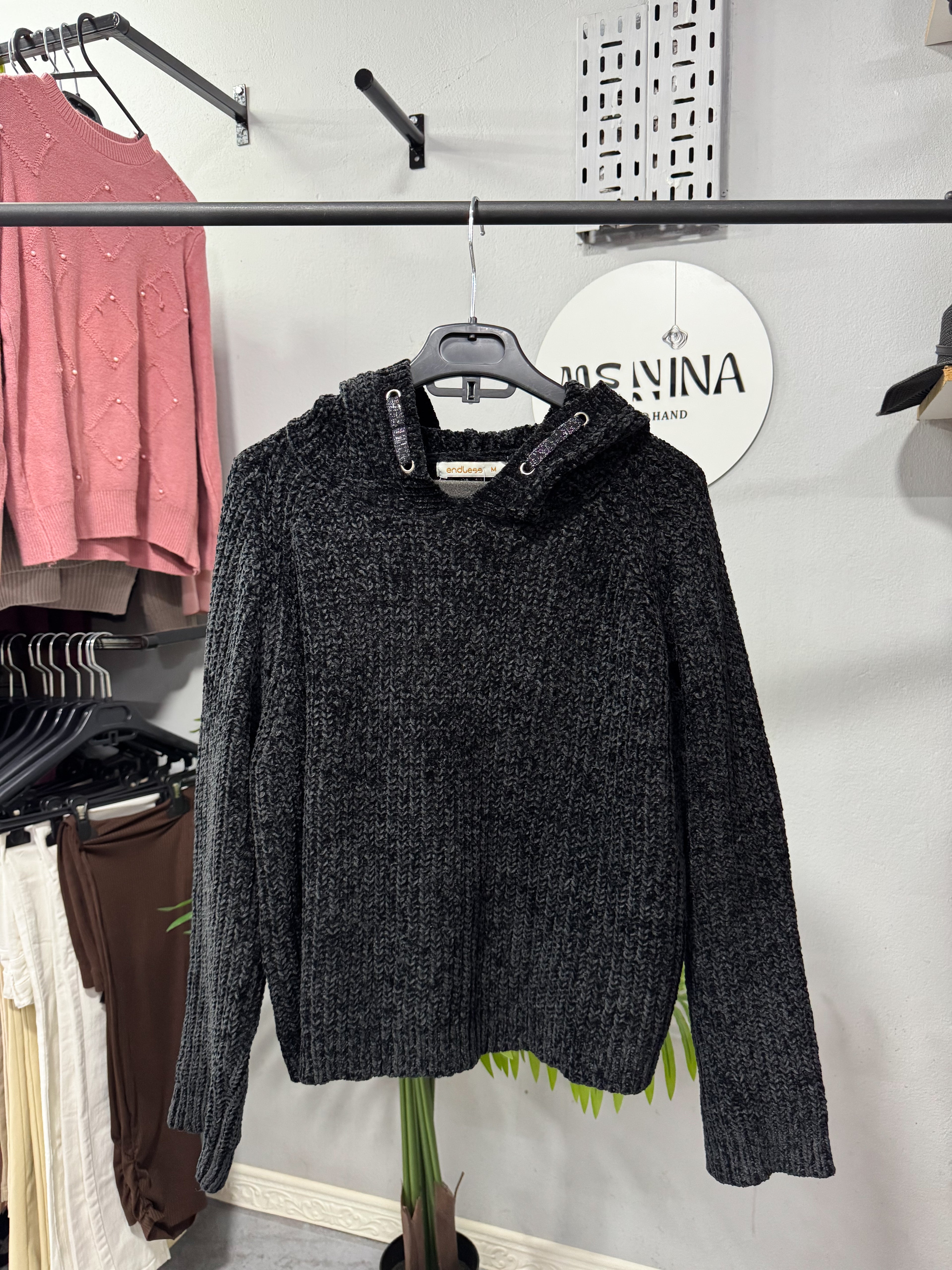 Canguro chenille negro