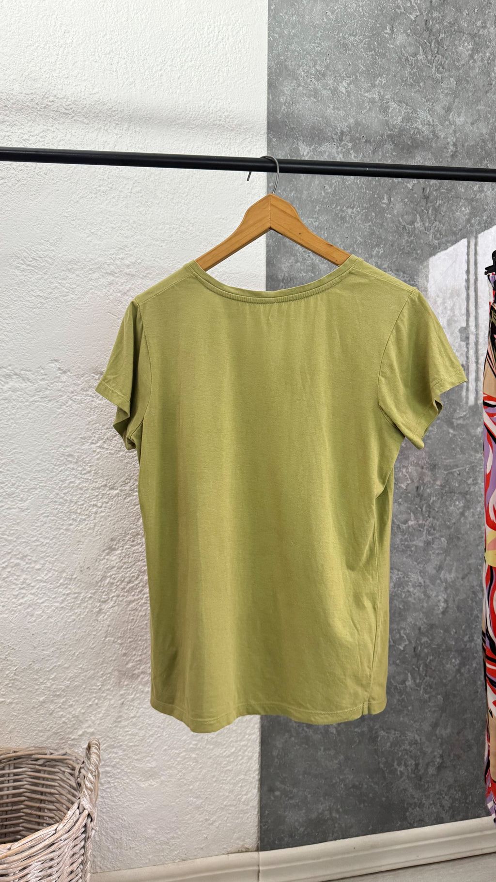 Remera verde oliva INDIAN