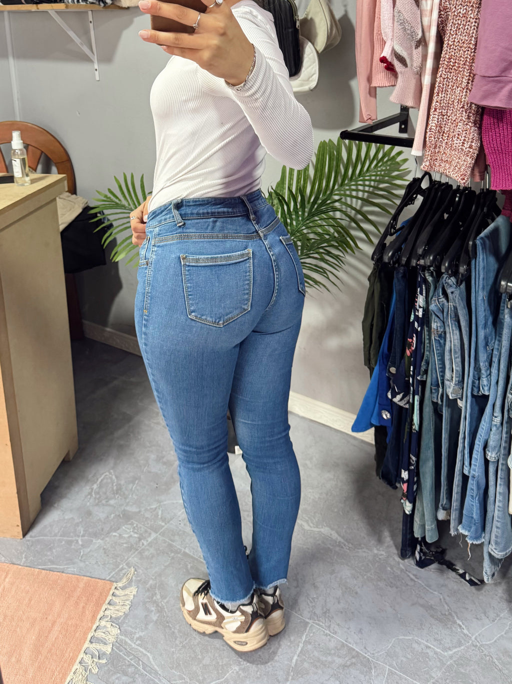 Jean al cuerpo alicrado