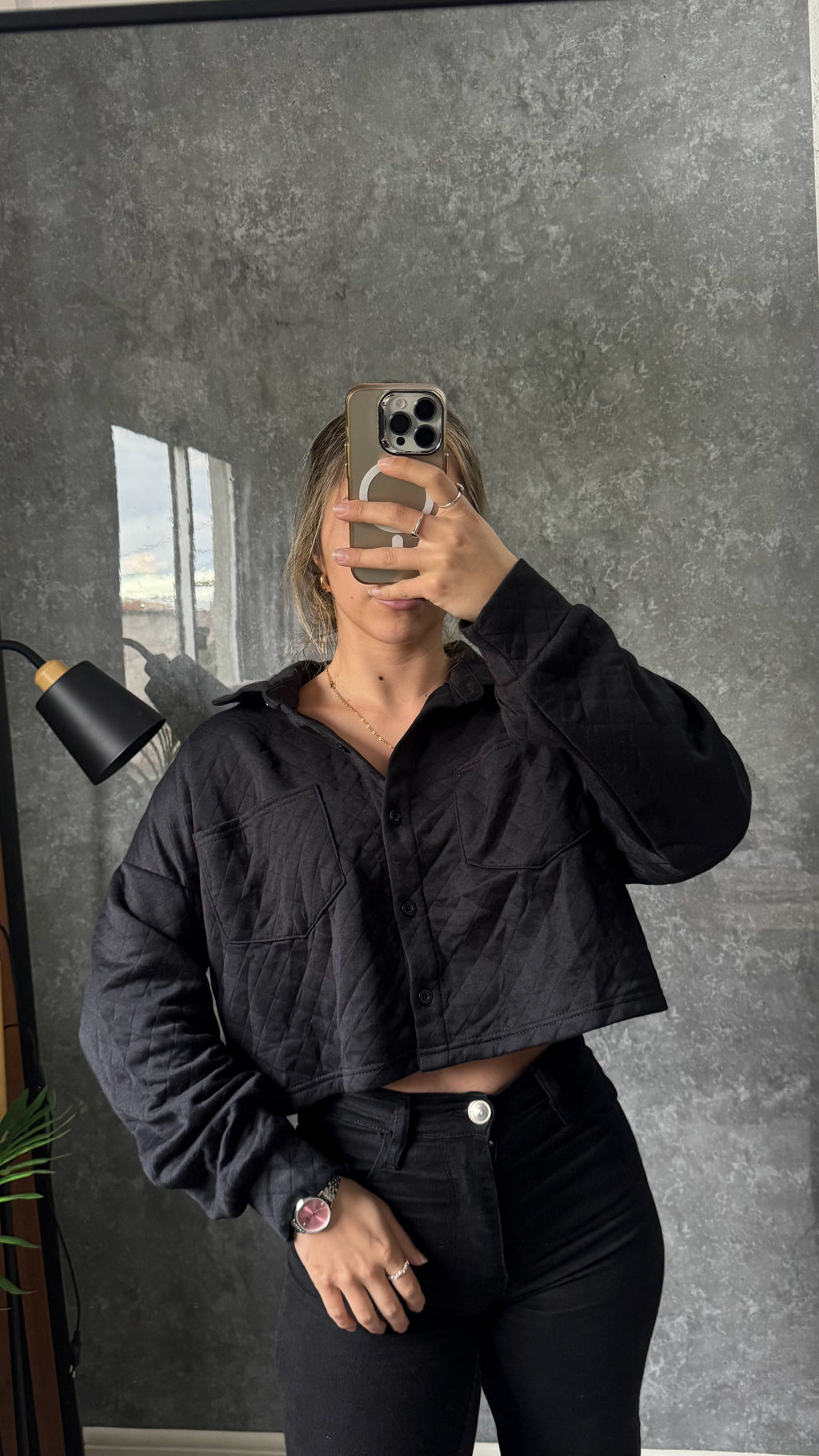 Chaqueta corta negra