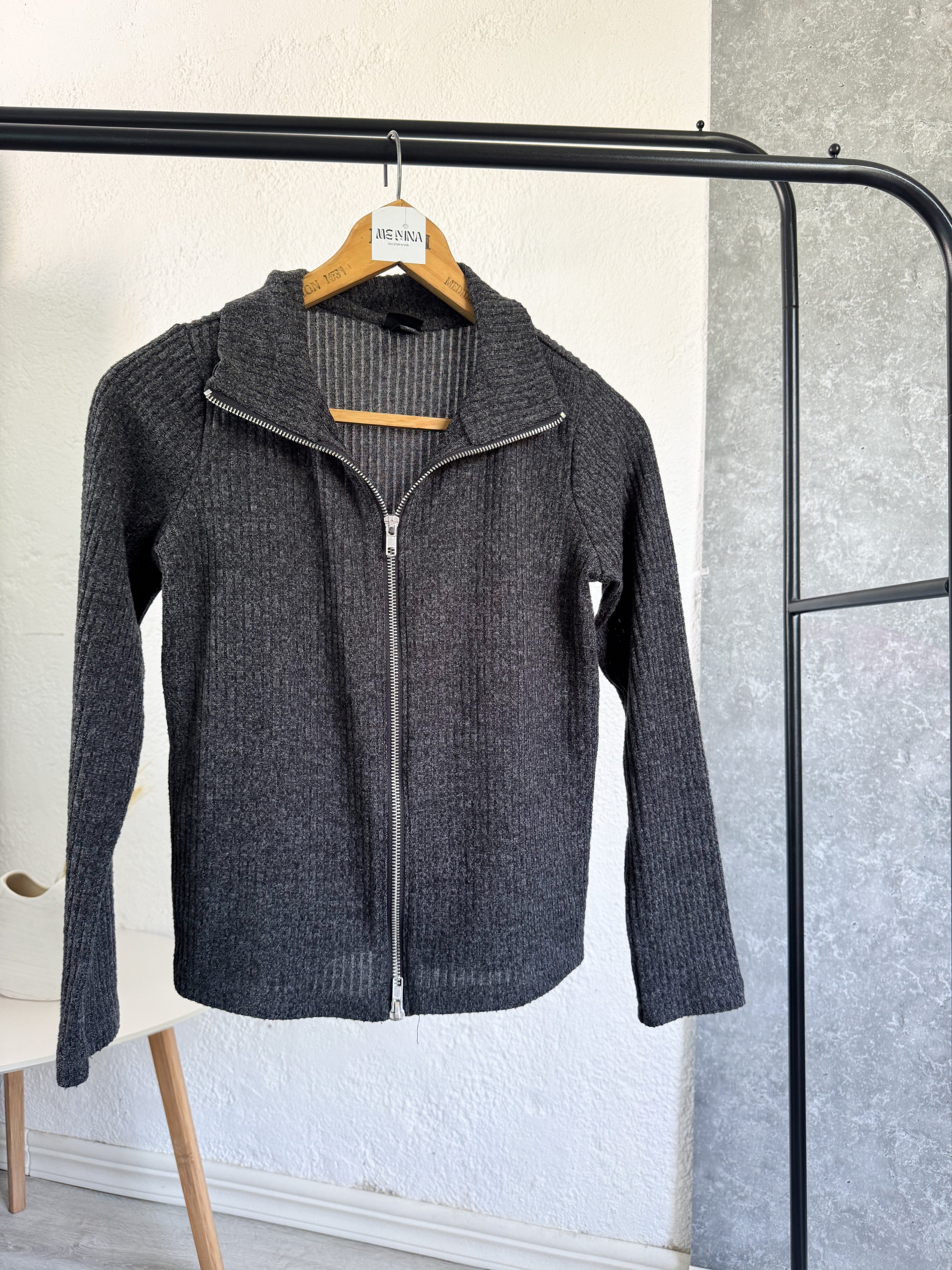 Campera gris doble cierre