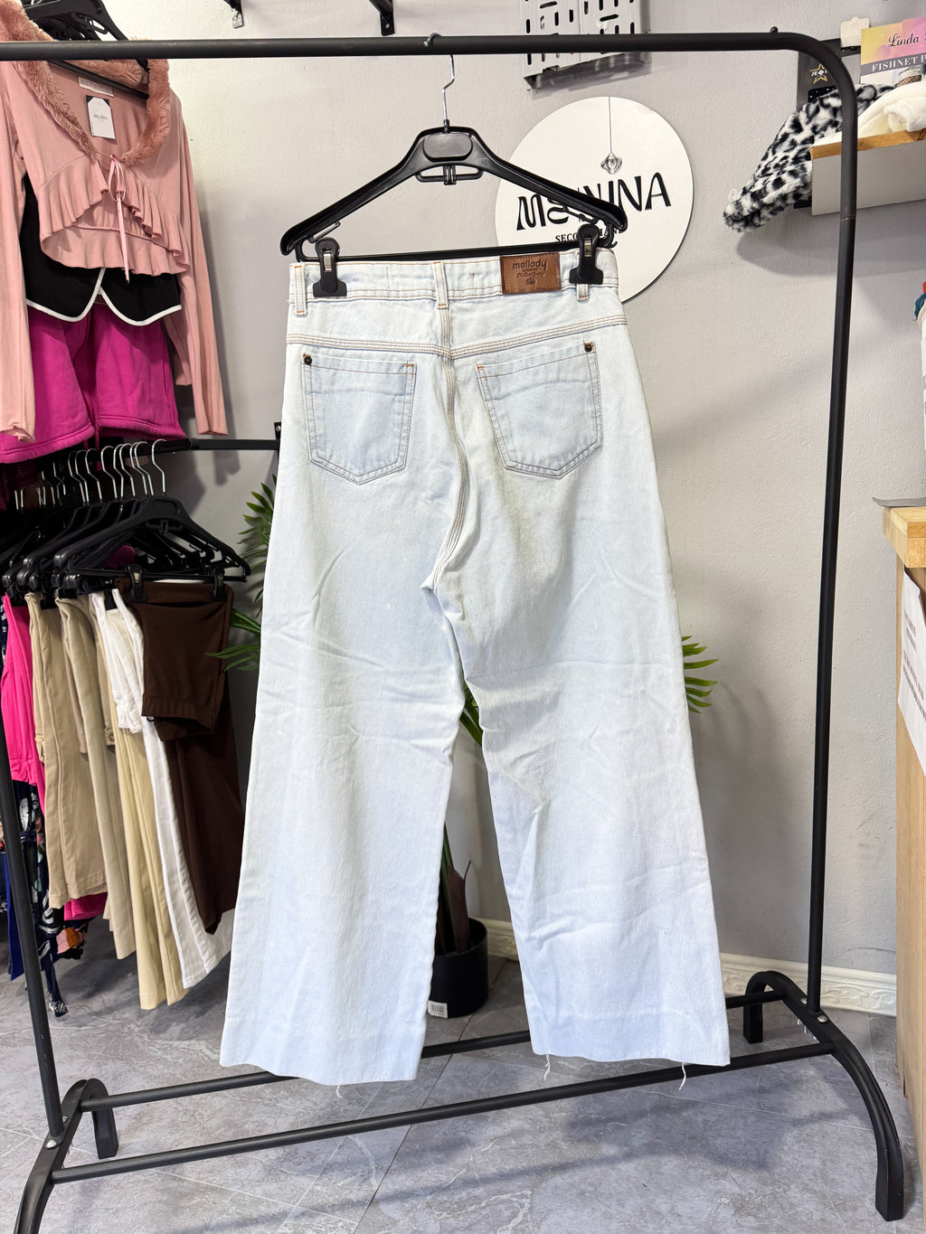 Jean clarito talle 44 *con detalles