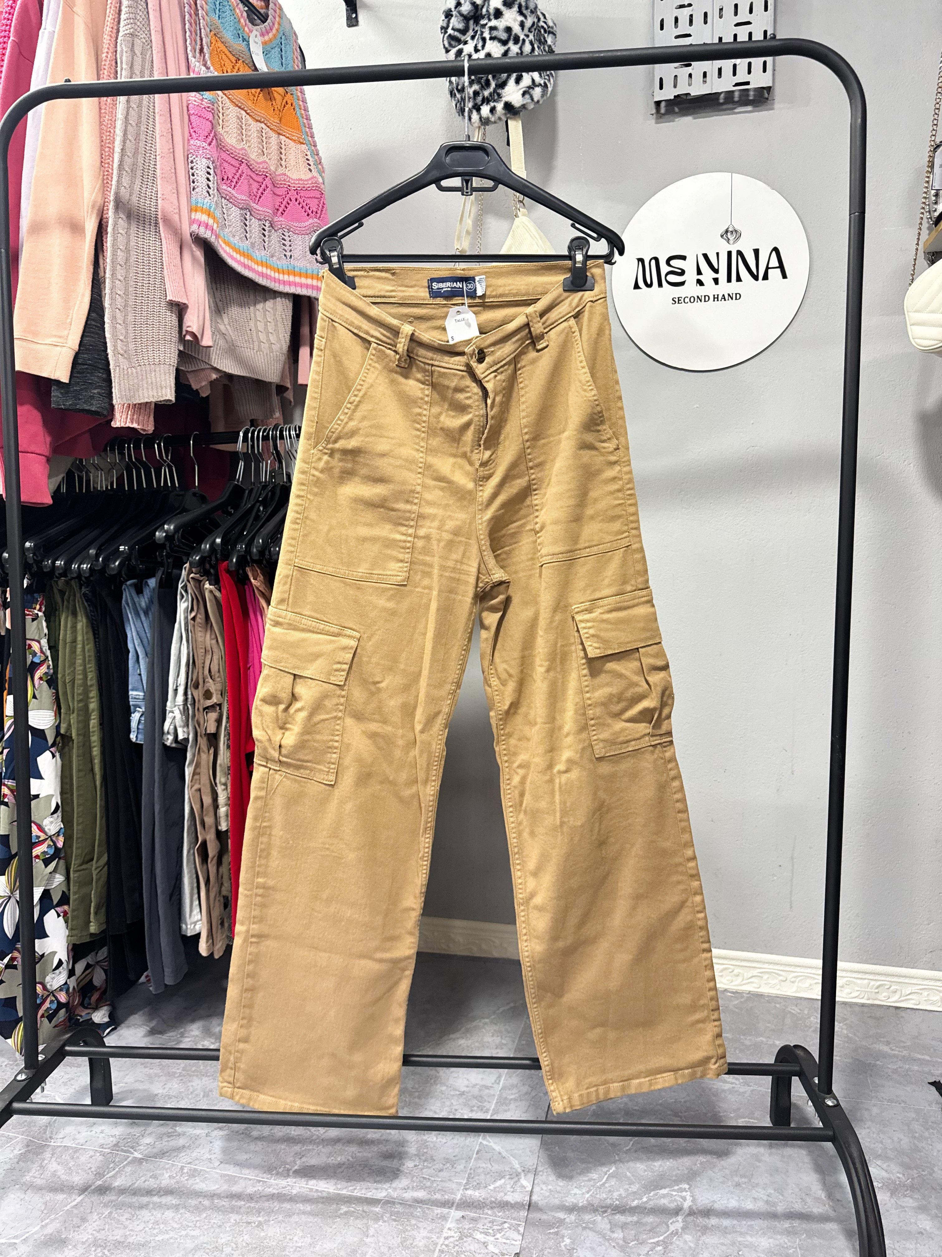 Pantalón cargo marrón claro
