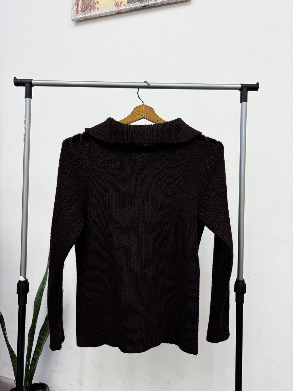 Campera marrón con piel