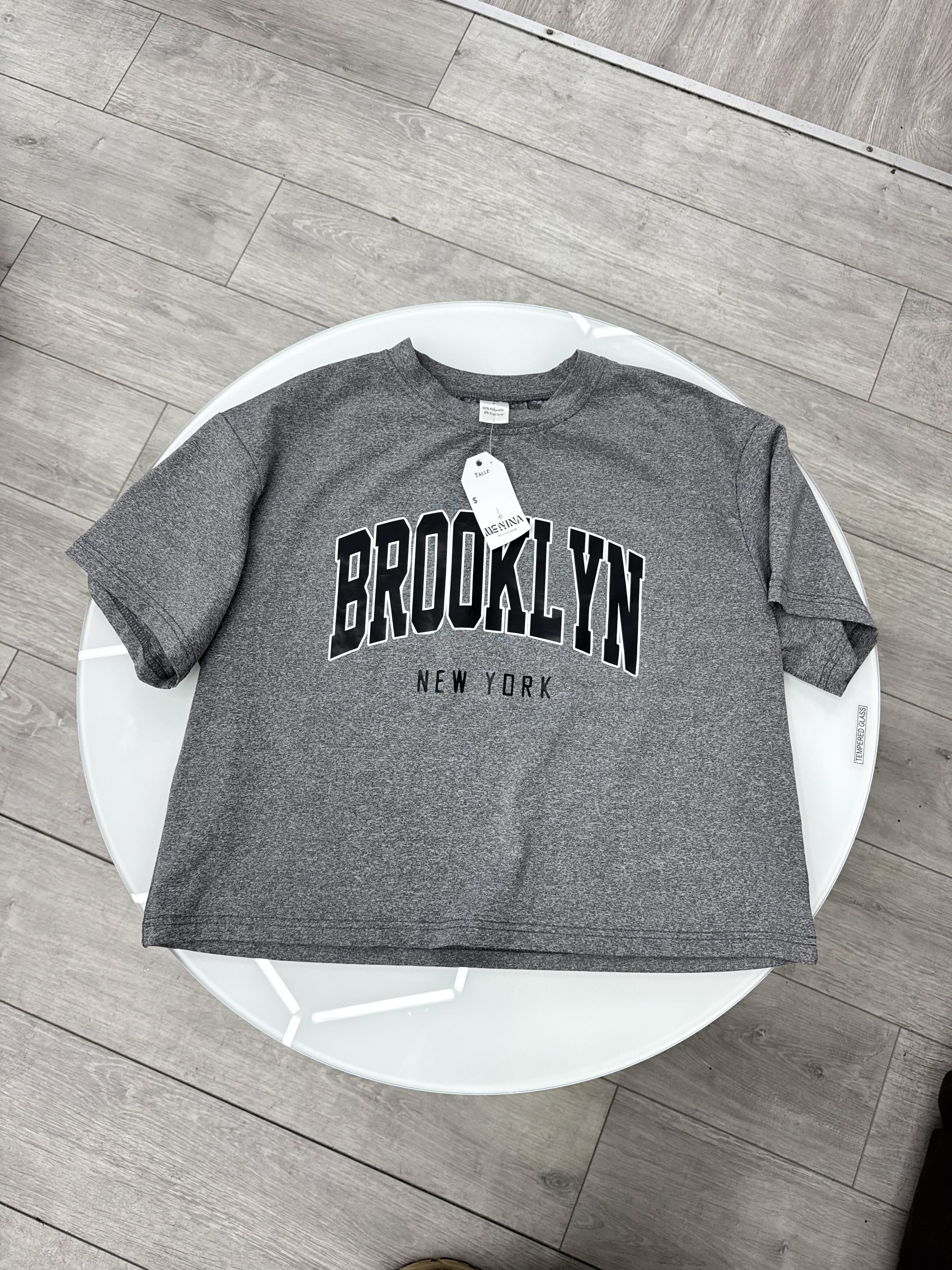 Remera gris CROP Brooklyn talle S