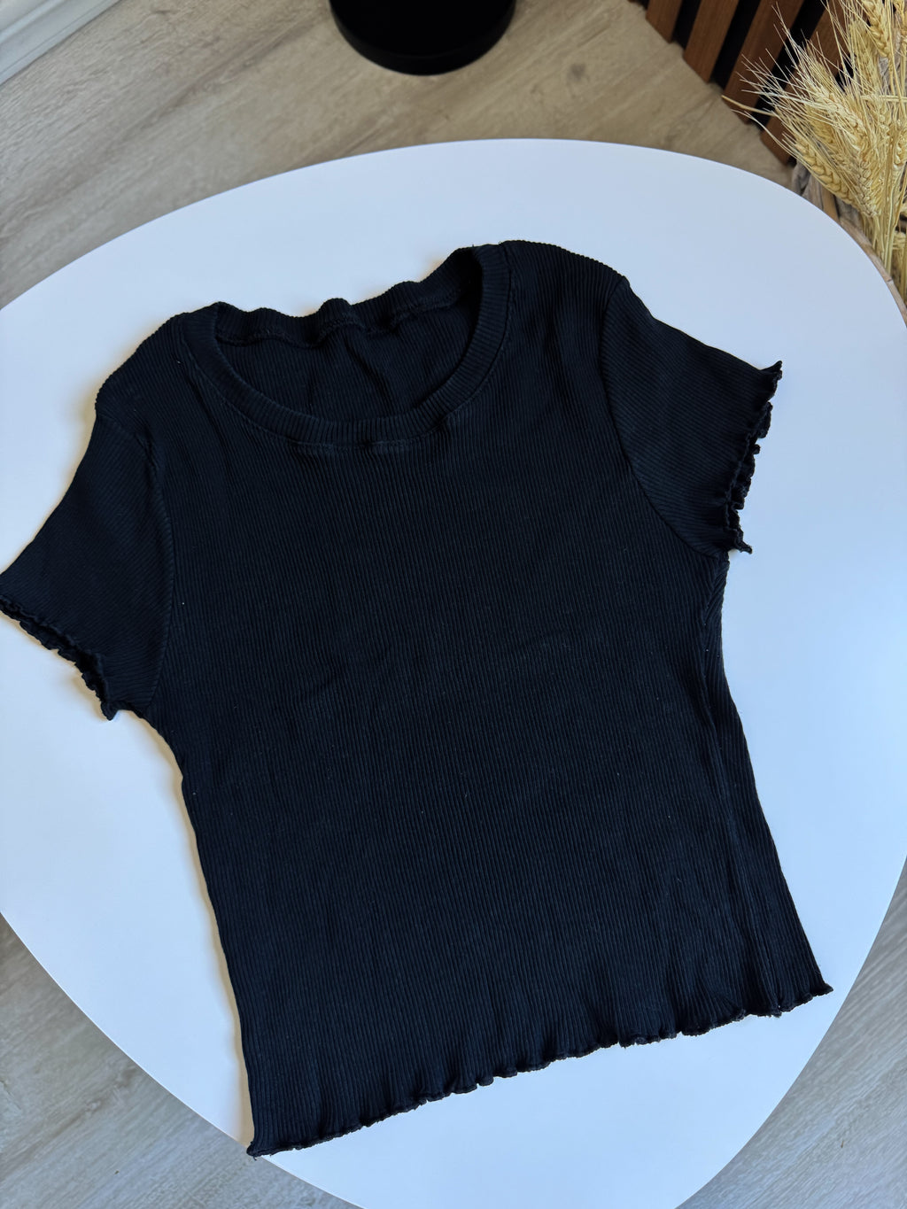 Remerita negra alicrada