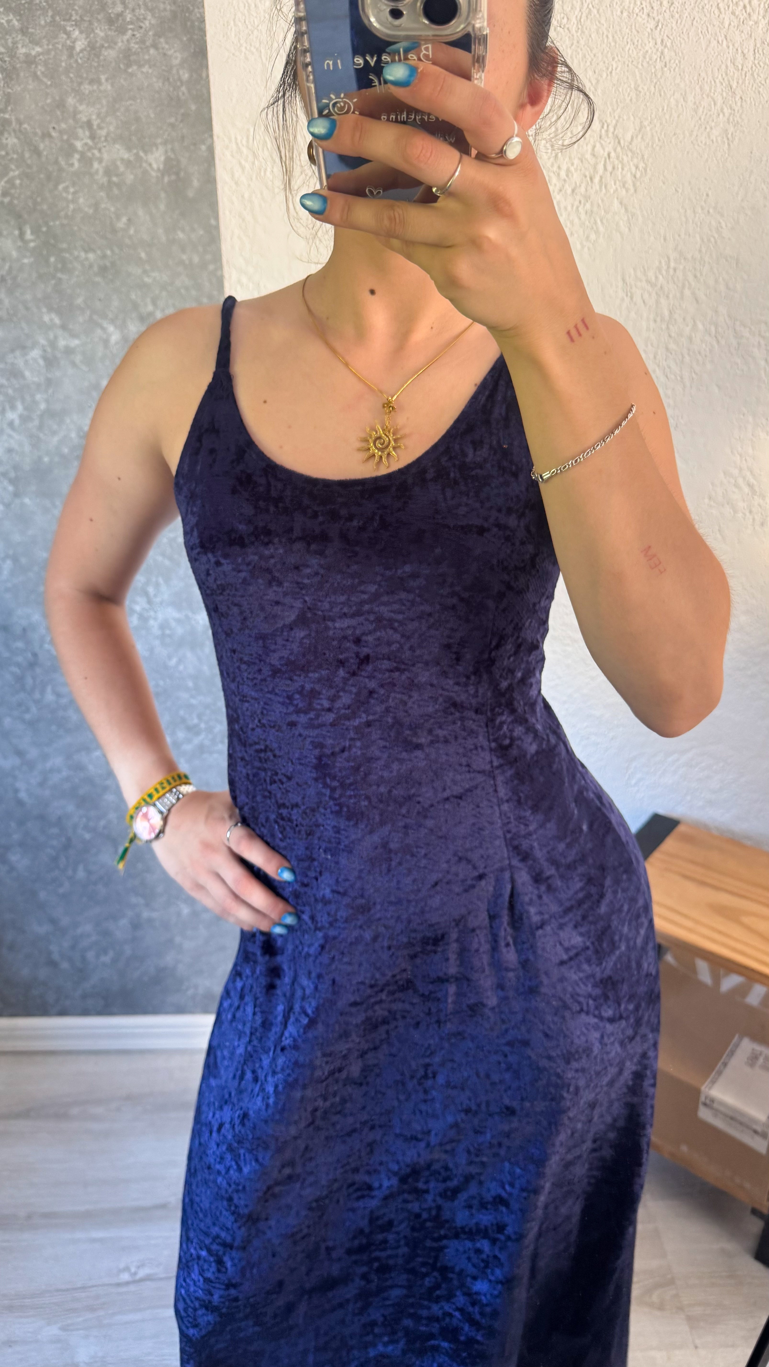 Vestido de terciopelo talle S alicrado