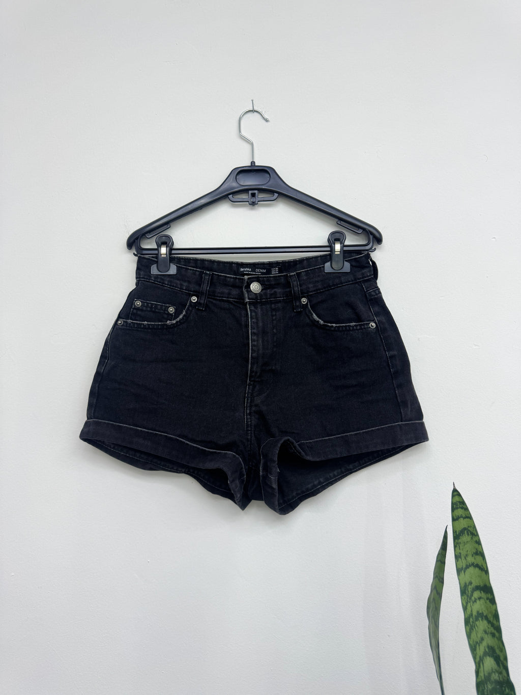Short negro de Jean Bershka