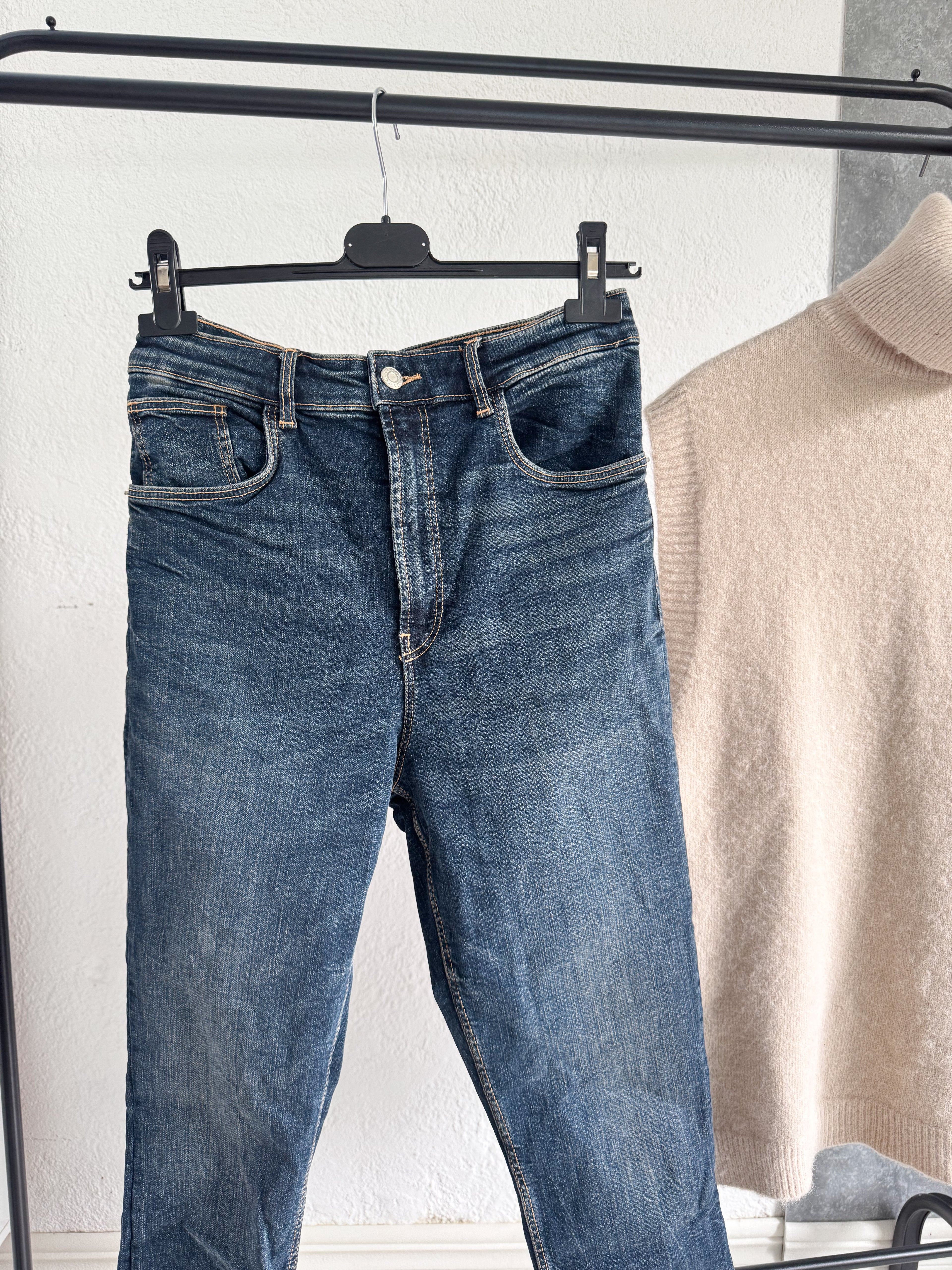 Jean ZARA talle 38/40