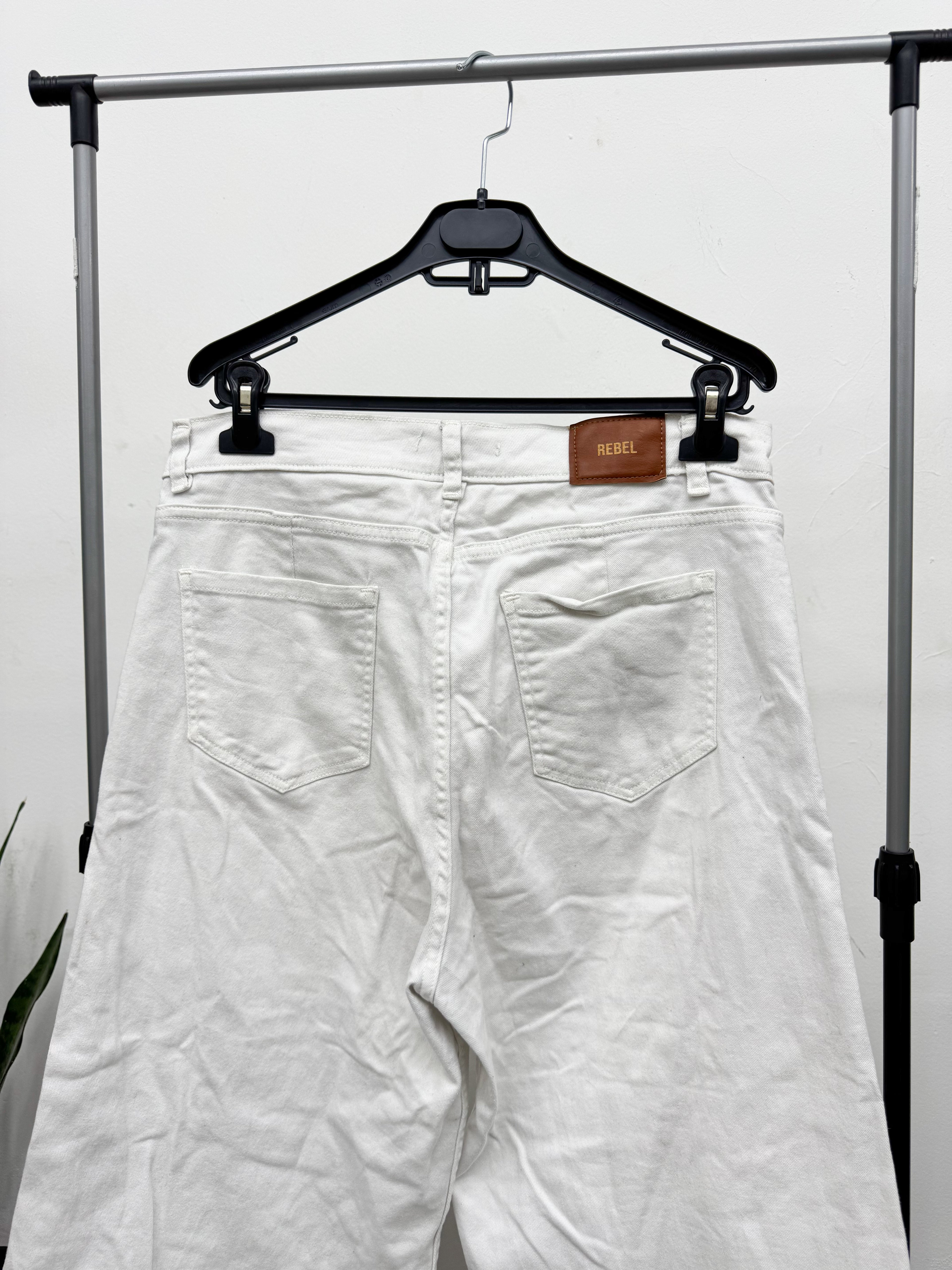 Jean blanco ancho talle XL