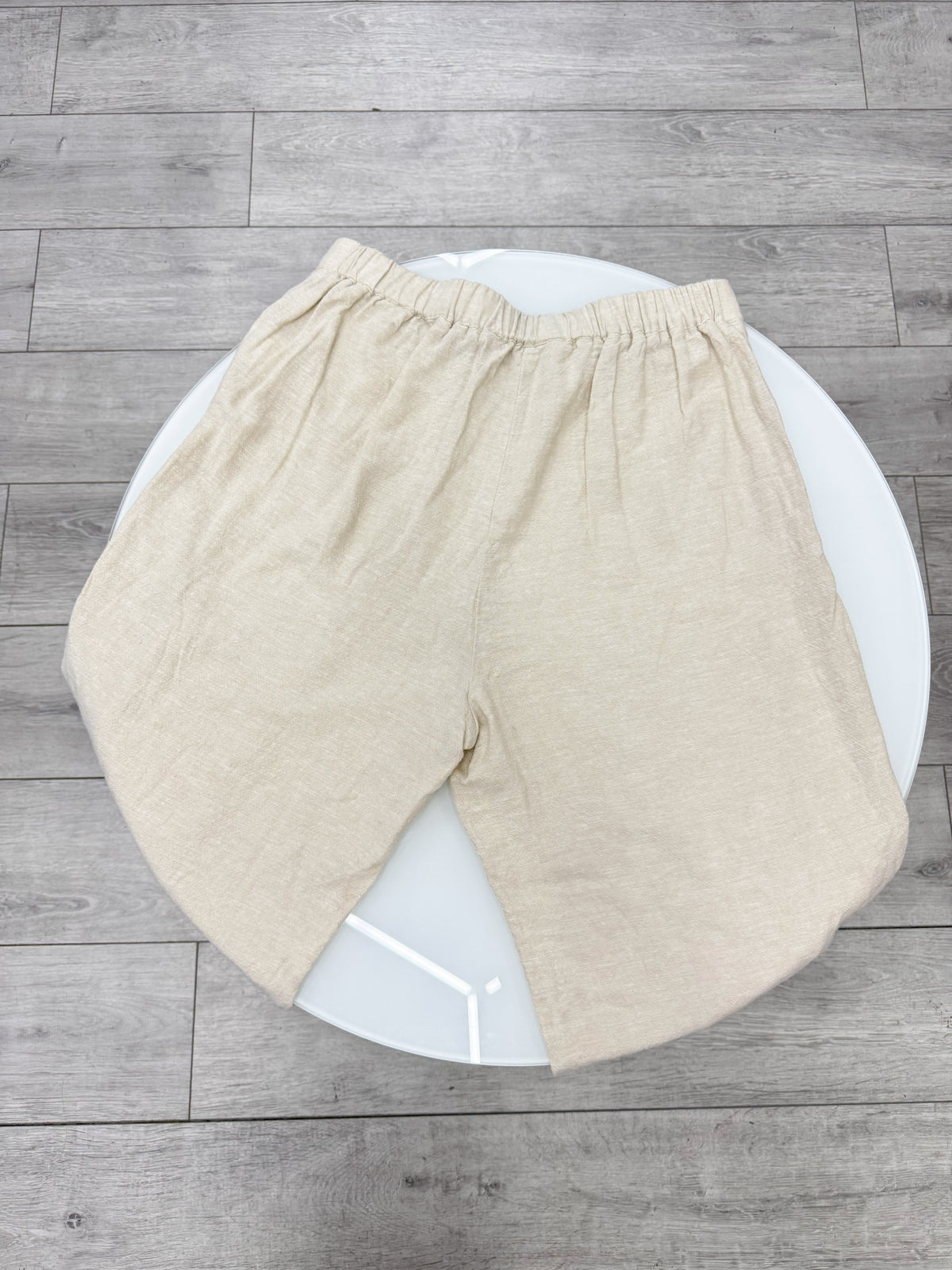 Pantalón beige de lino talle M