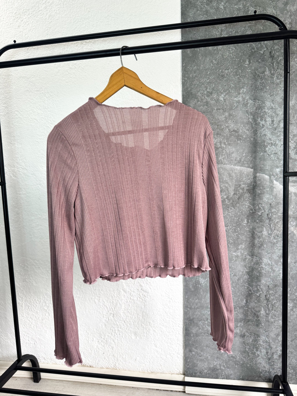 Buzo fino/ Remera de hilo color rosa viejo