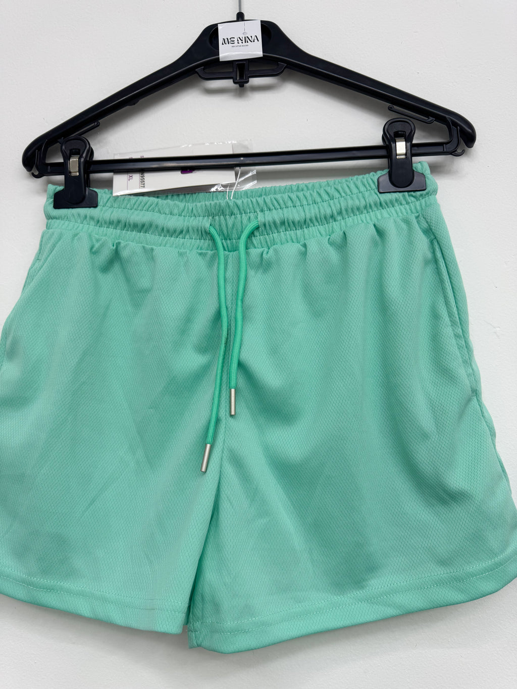 Short deportivo NUEVO verde agua