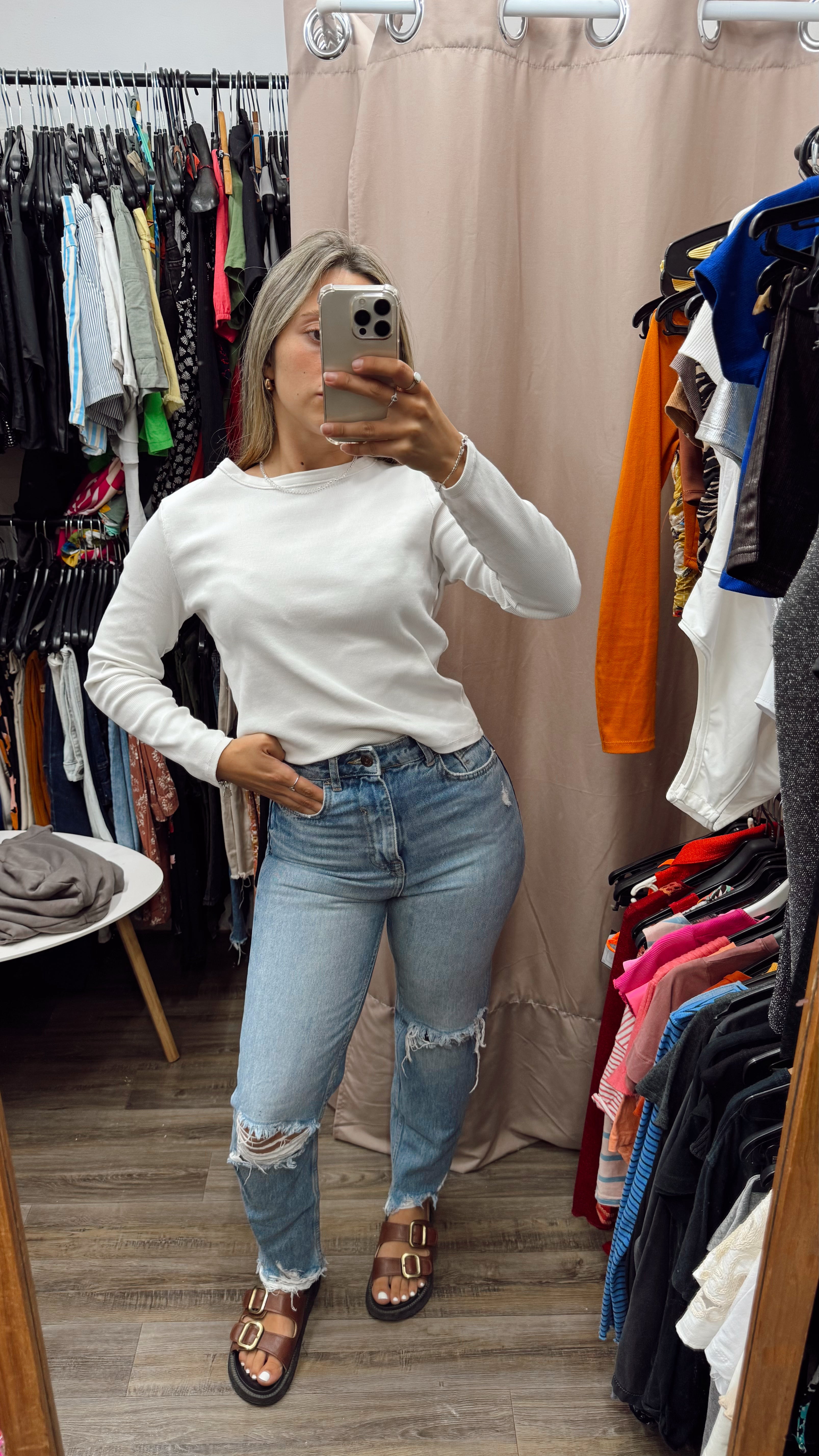 Jean ZARA con roturas