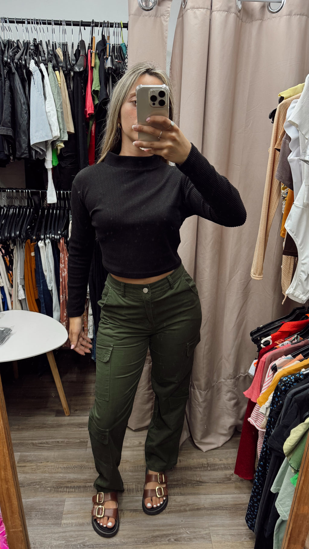 Pantalón cargo verde