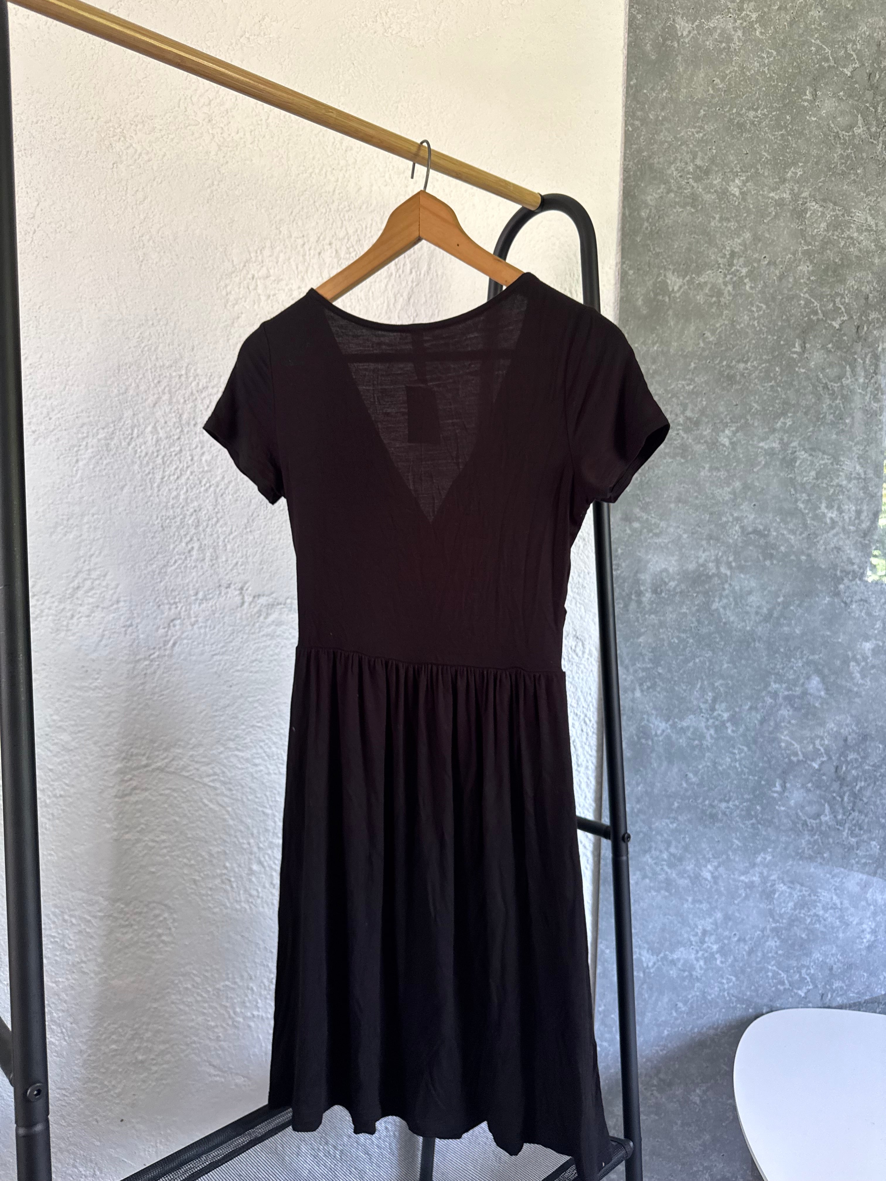 Vestido negro talle M