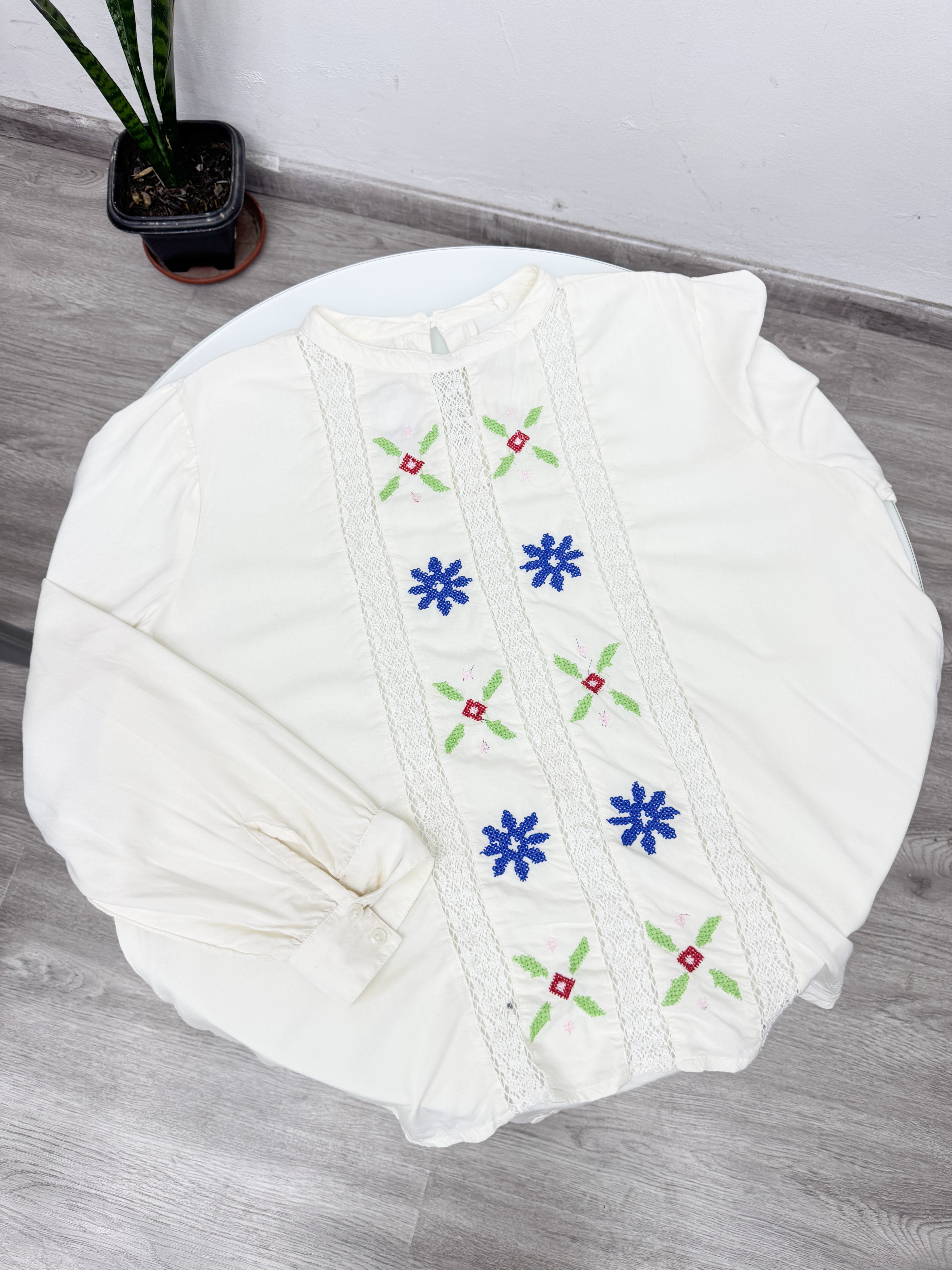 Blusa manga larga blanca