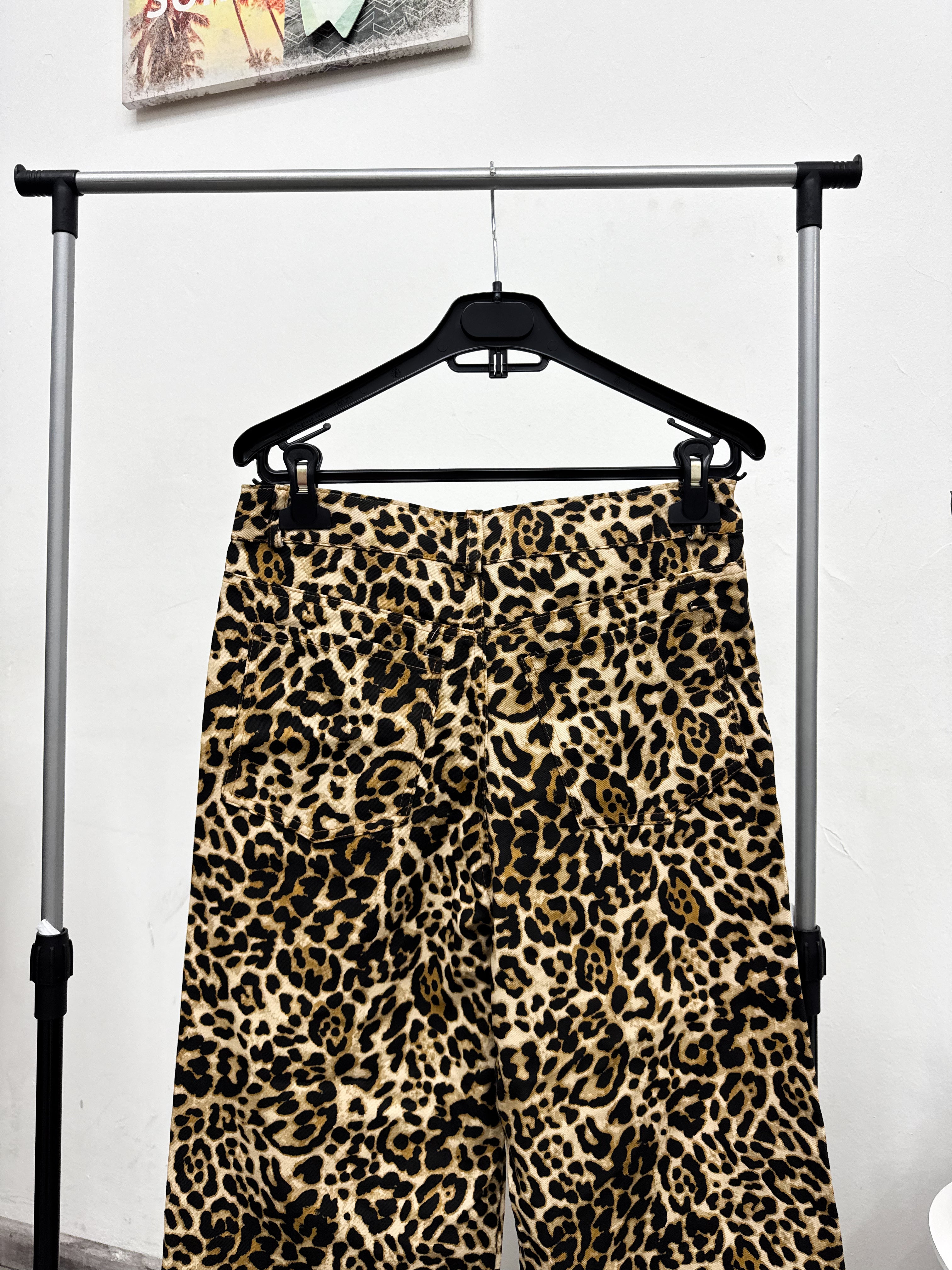 Pantalón animal print