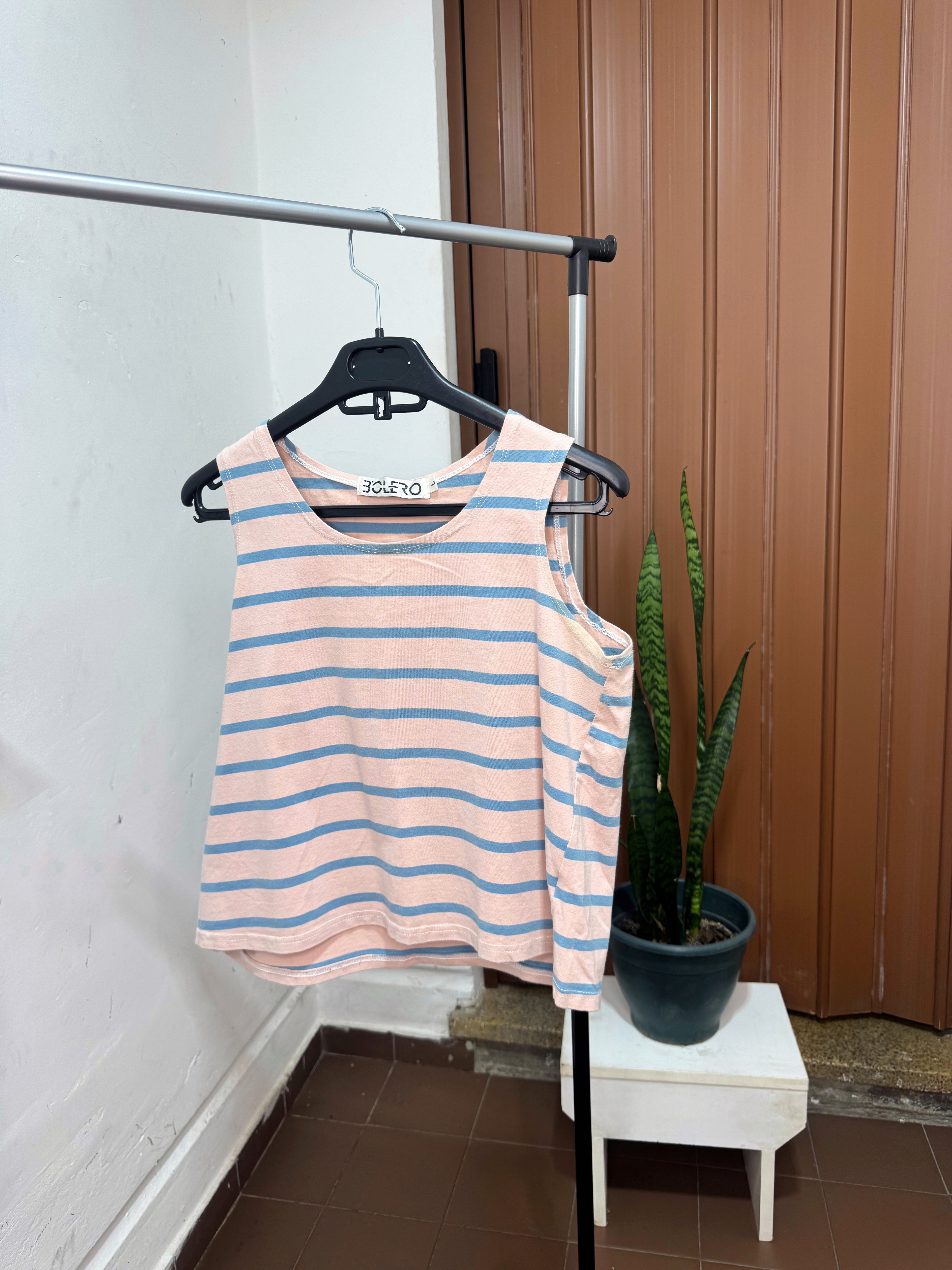 Musculosa a rayas rosada