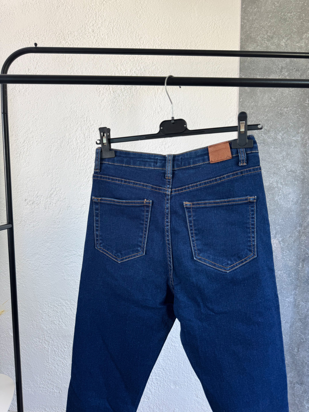 Jean Rusty talle 28 alicrado