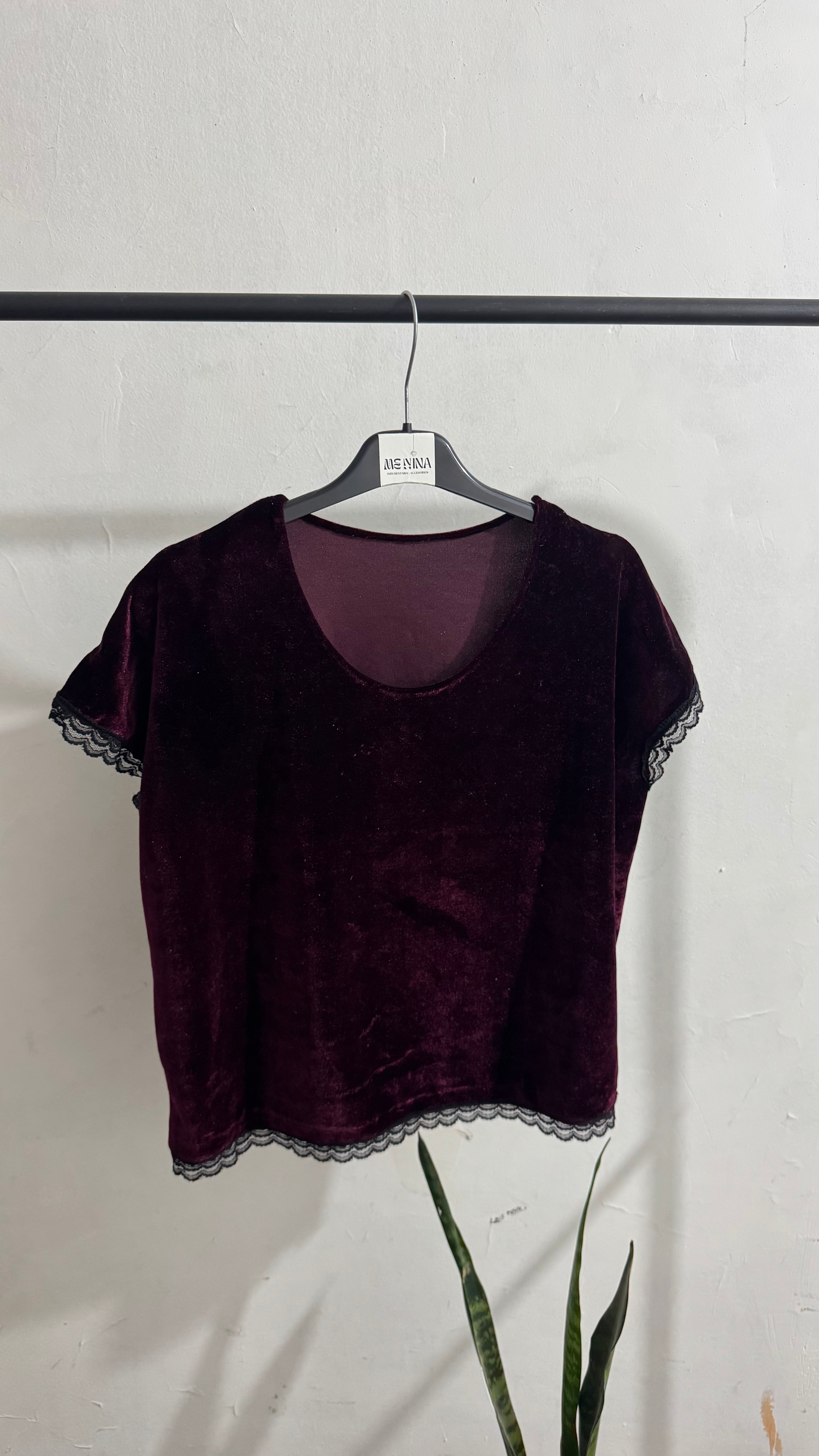 Remera de terciopelo