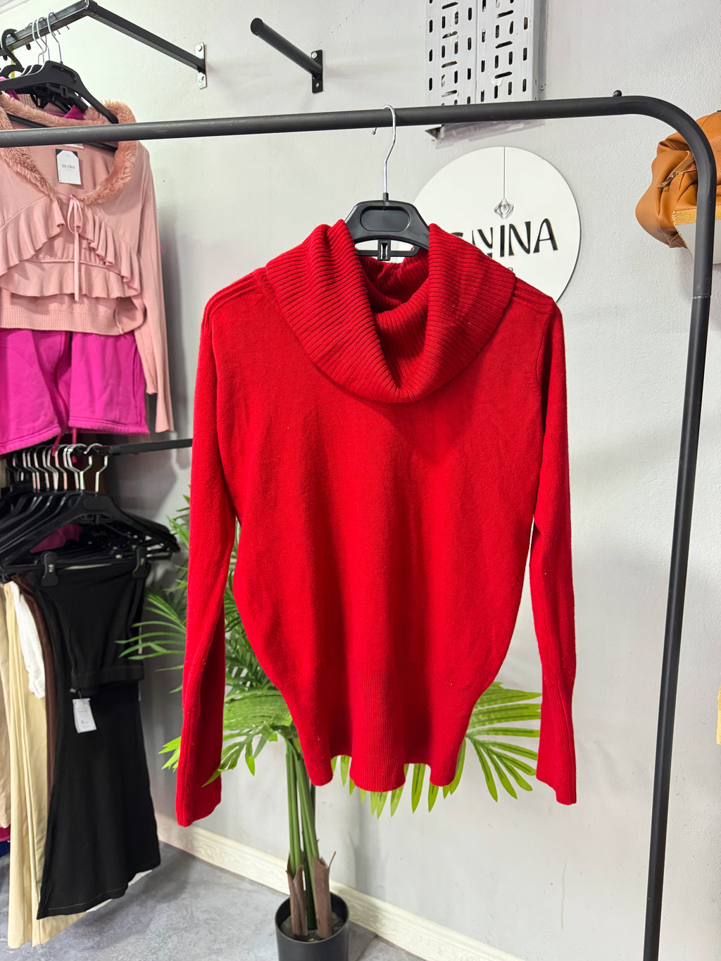 Polera roja de hilo