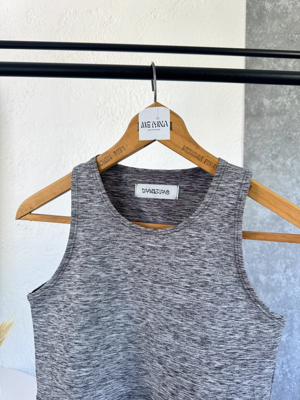 Top gris Martina Di Trento