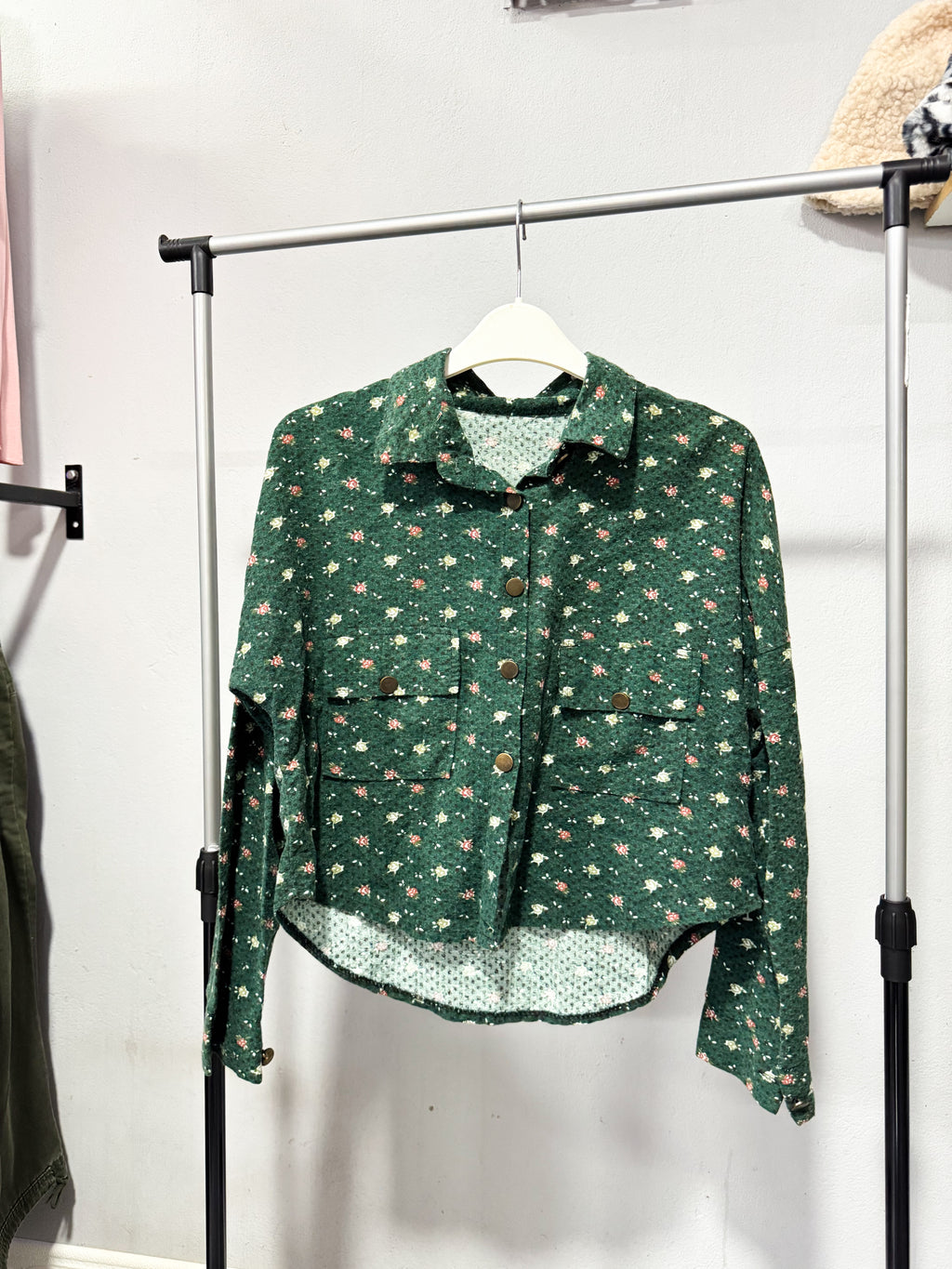 Camisa verde estampada gruesita