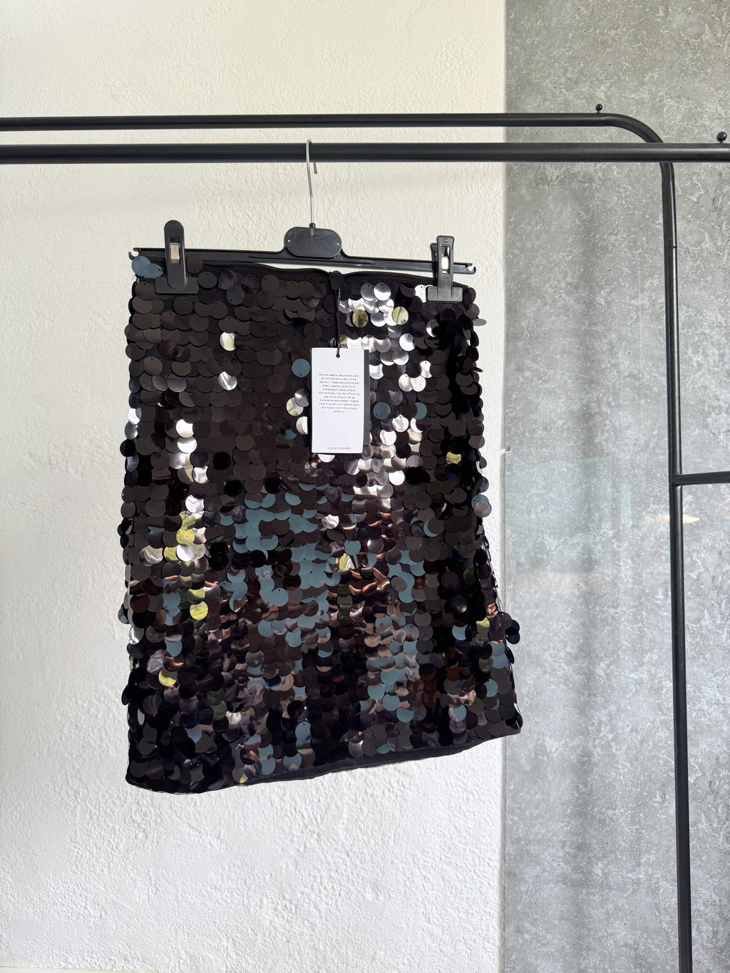 Pollera ONLY negra de lentejuelas