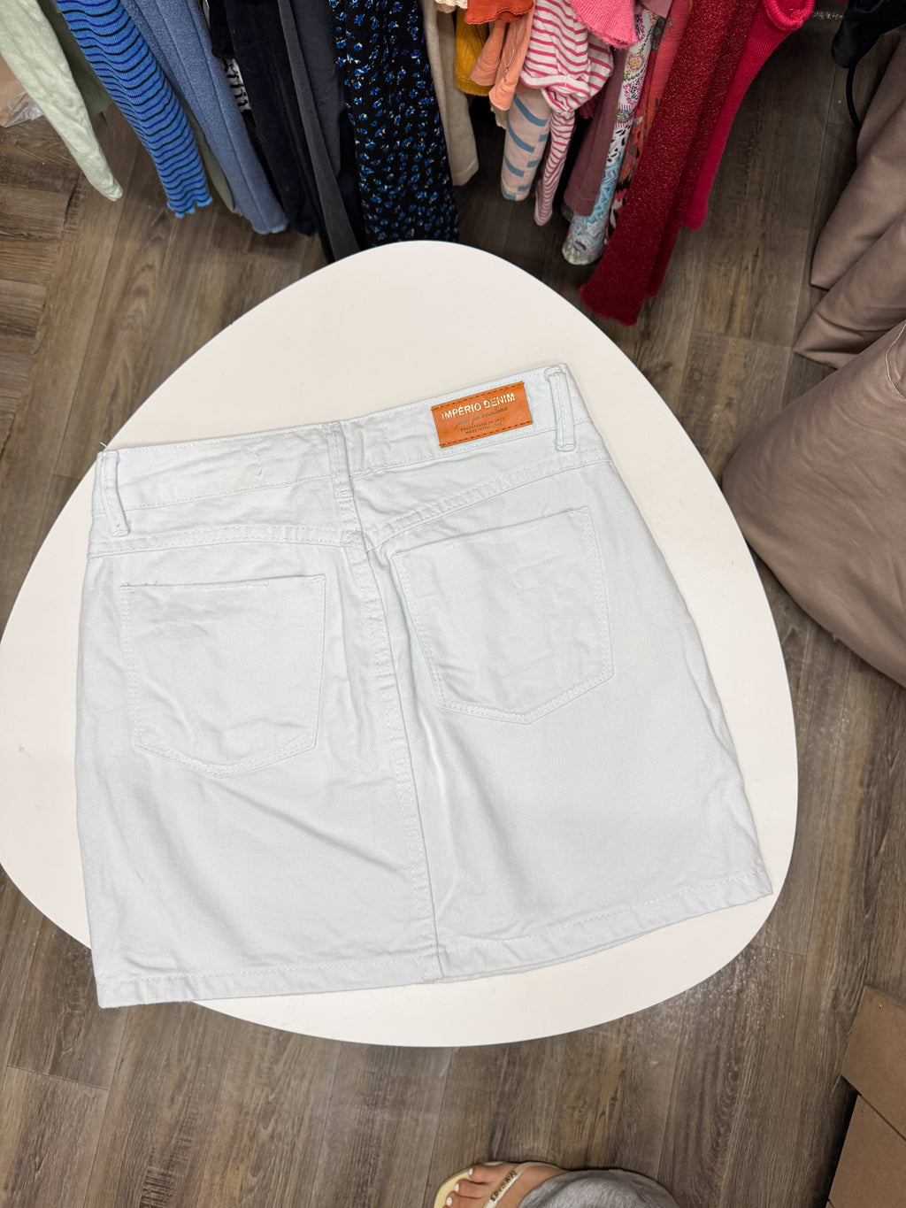 Pollera blanca