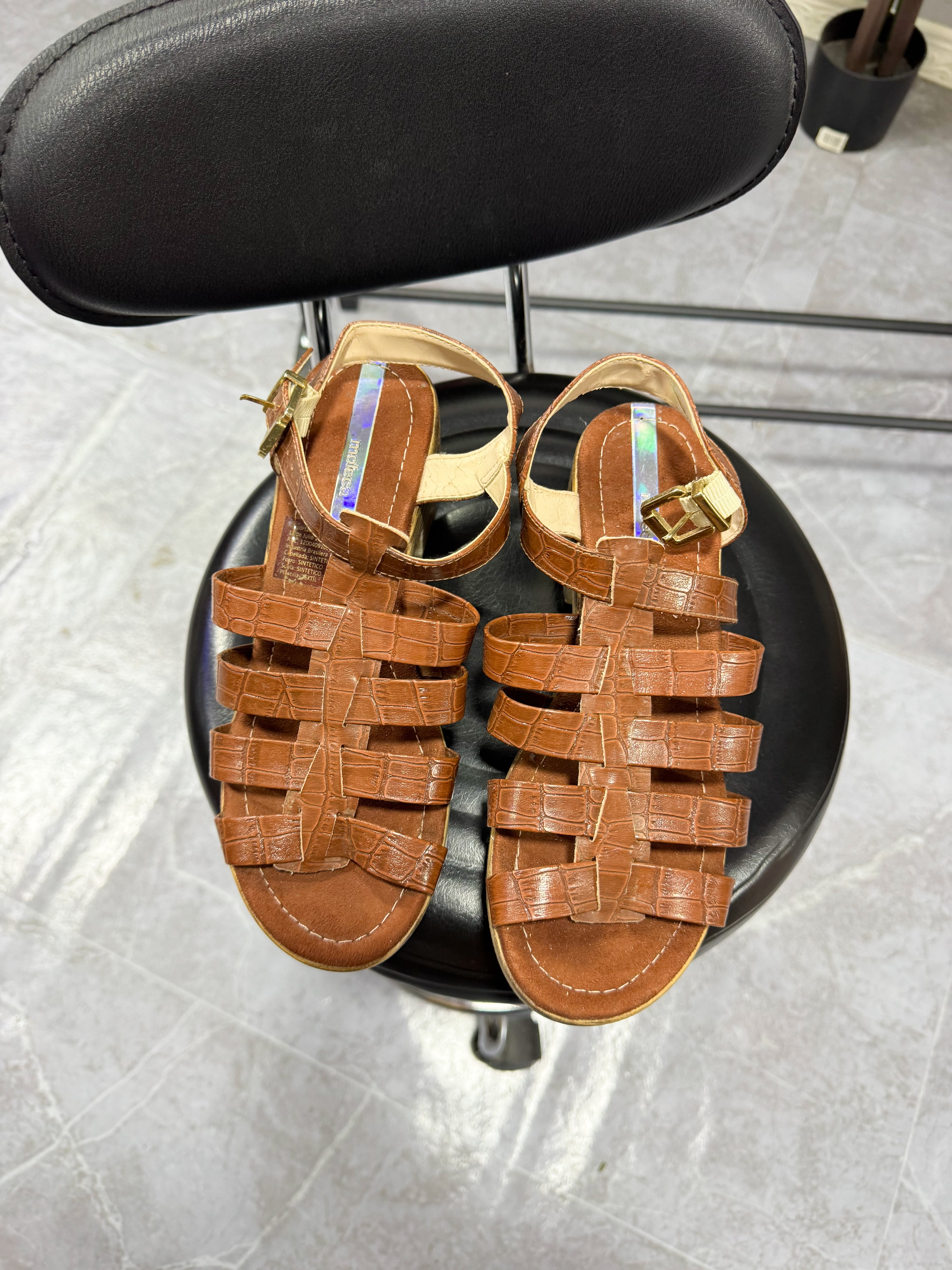 Sandalias marrones talle 38