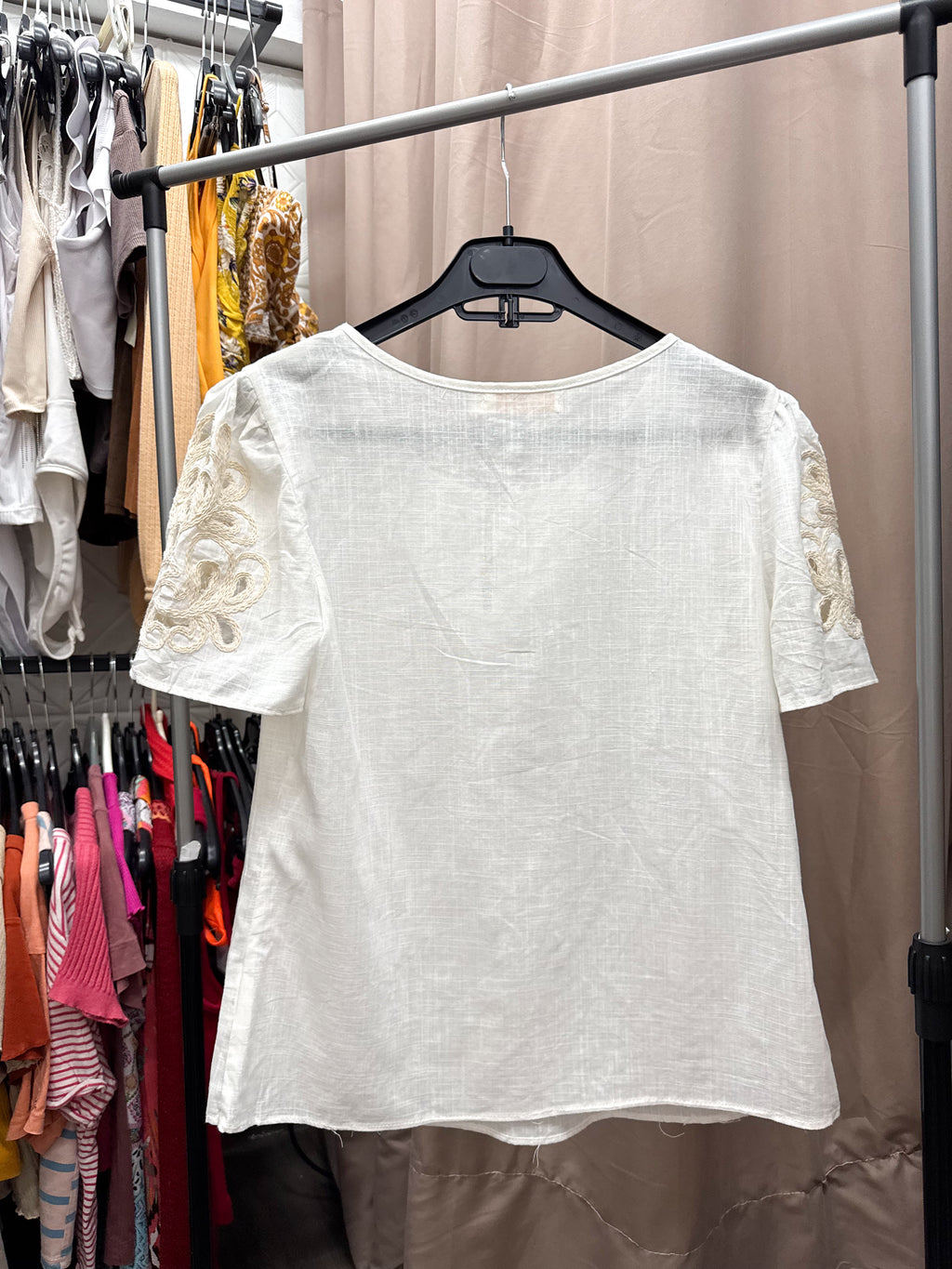 Remera de lino manga corta